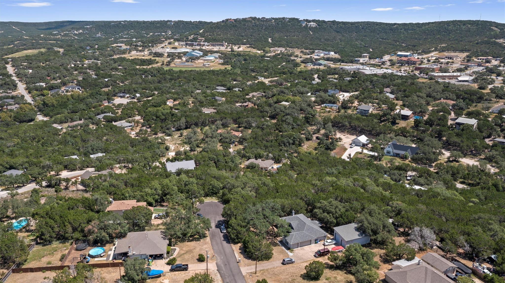 7405 Little Oak Cir, Lago Vista, TX 78645