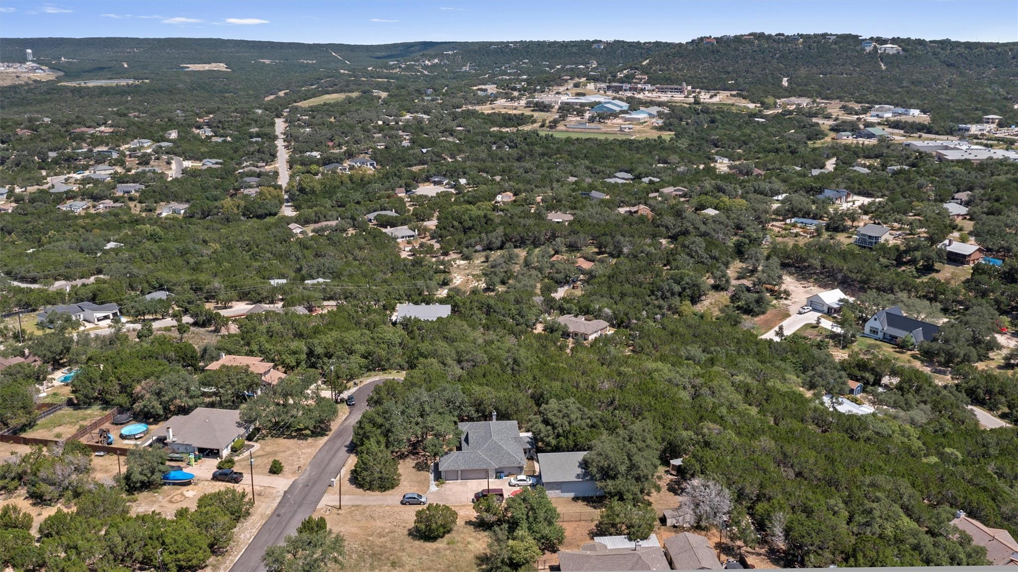 7405 Little Oak Cir, Lago Vista, TX 78645