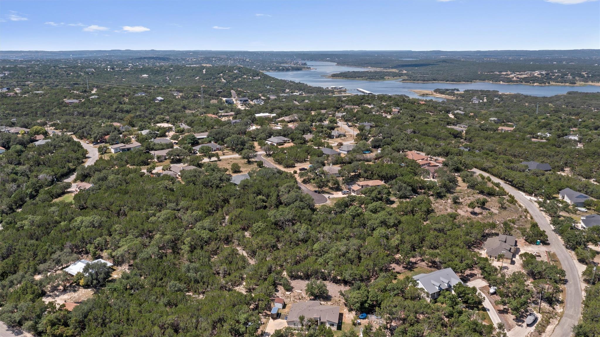 7405 Little Oak Cir, Lago Vista, TX 78645