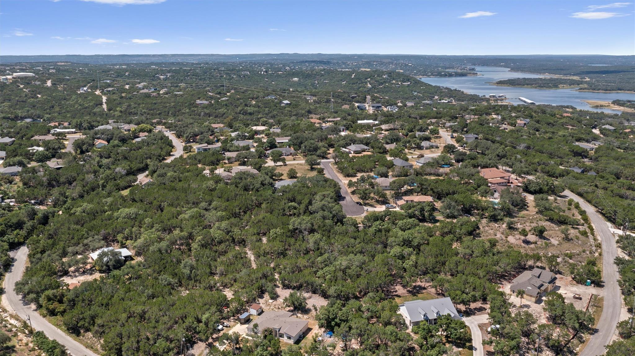 7405 Little Oak Cir, Lago Vista, TX 78645