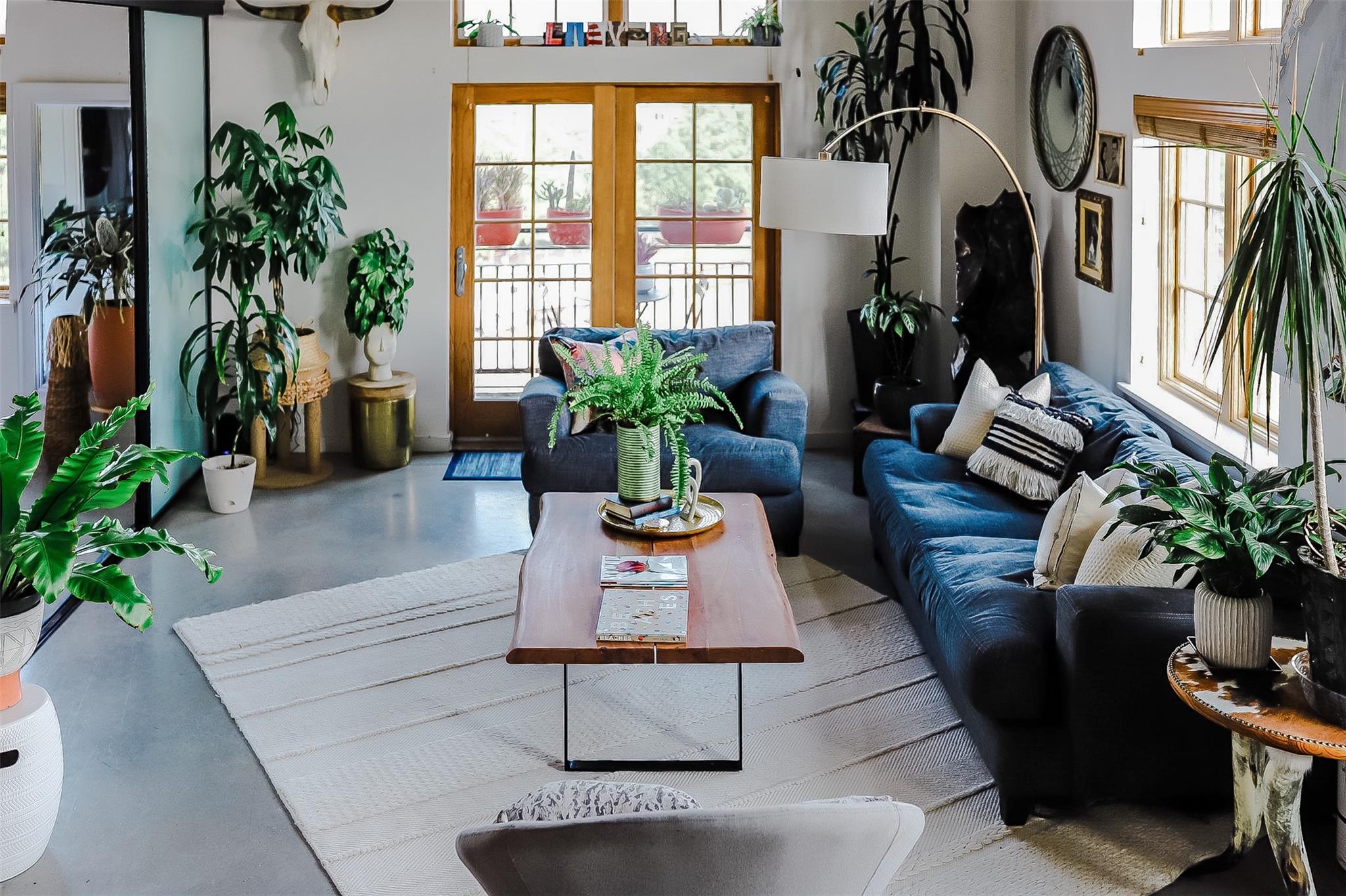 2235 E 6th St # 404, Austin, TX 78702