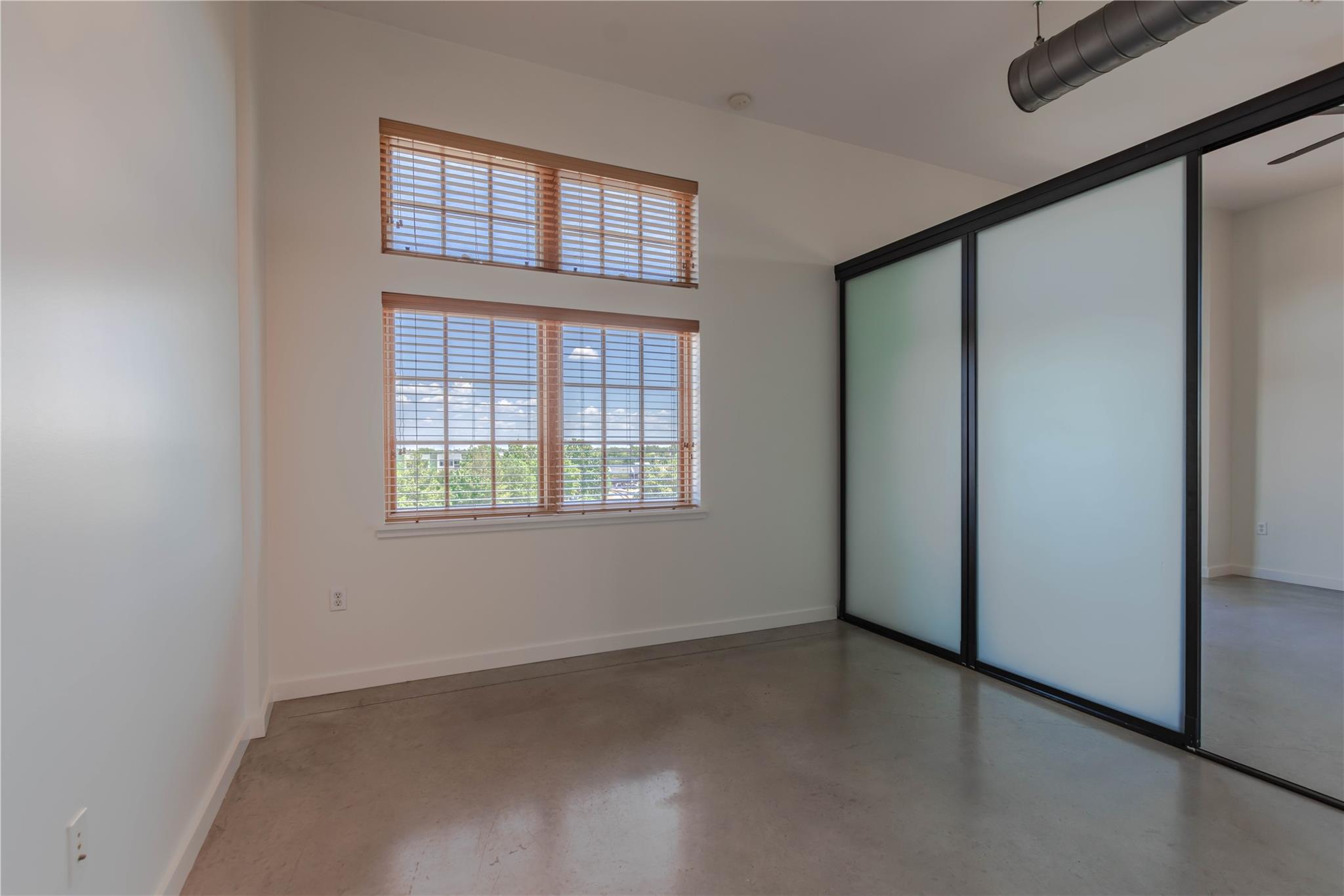 2235 E 6th St # 404, Austin, TX 78702