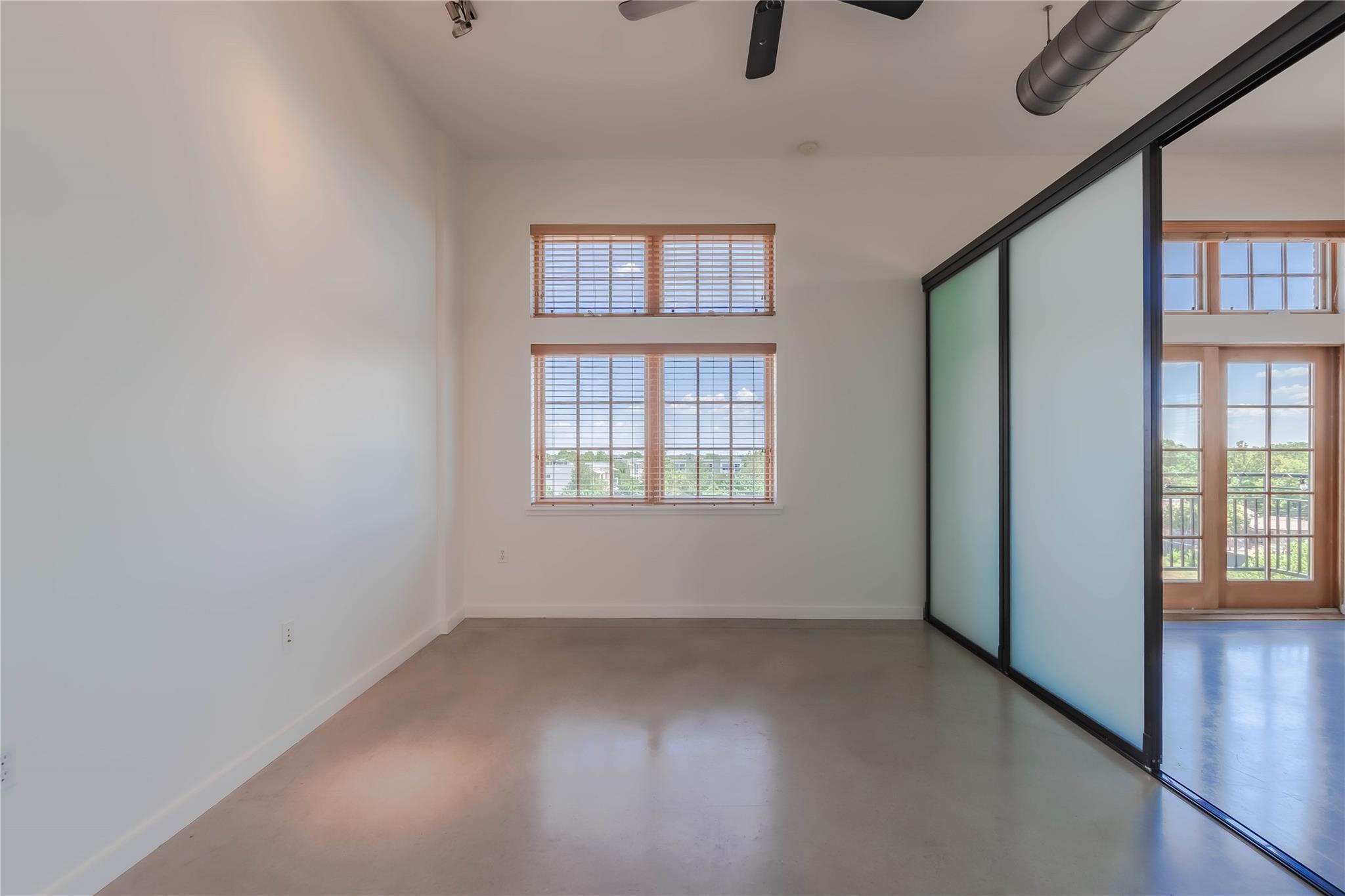 2235 E 6th St # 404, Austin, TX 78702