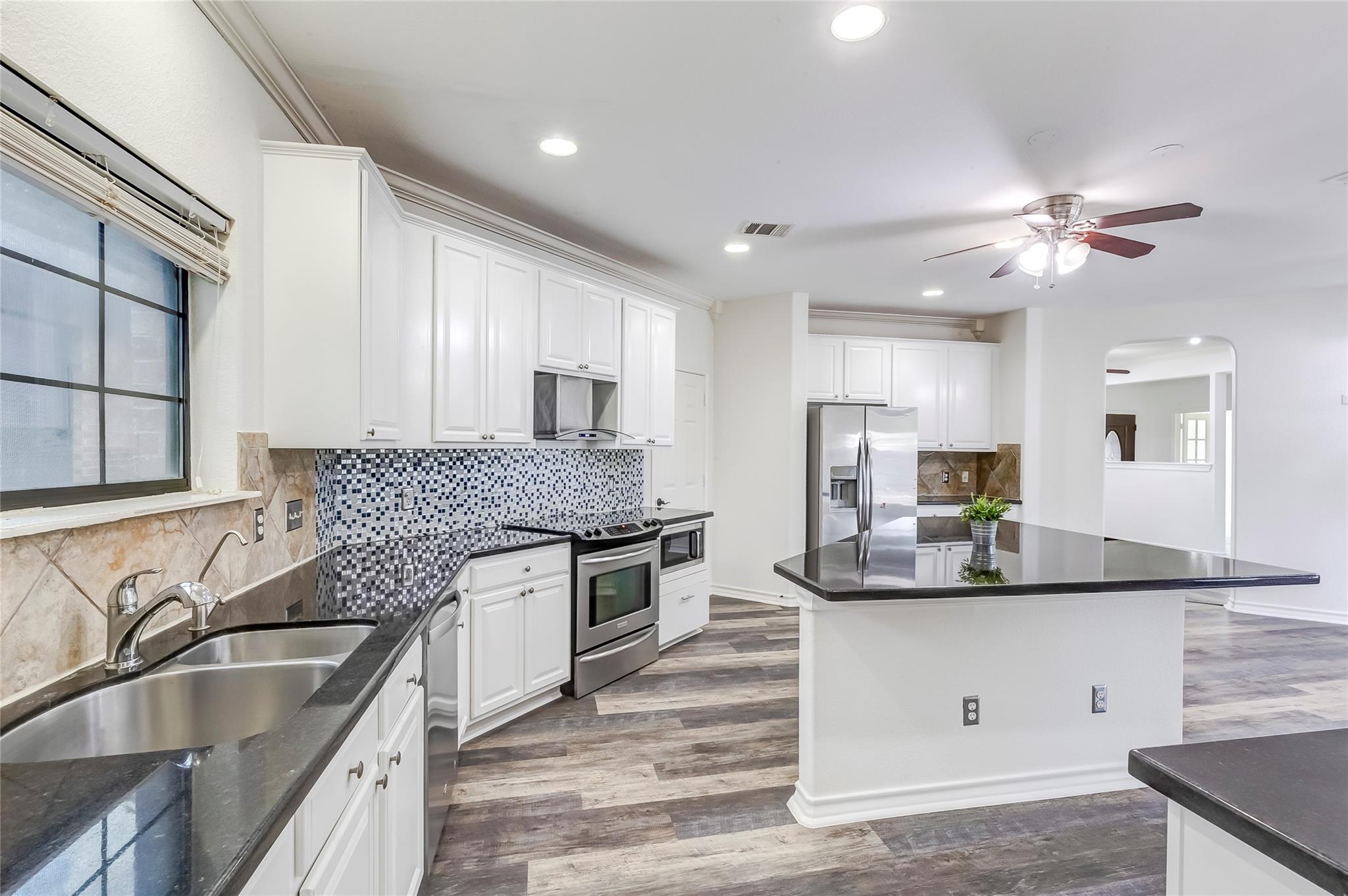 2310 Mckendrick Dr, Cedar Park, TX 78613