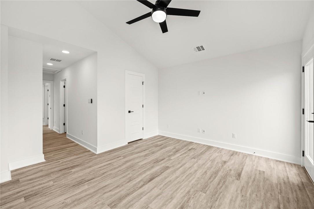 21201 Portsmouth Cv # 4, Lago Vista, TX 78645