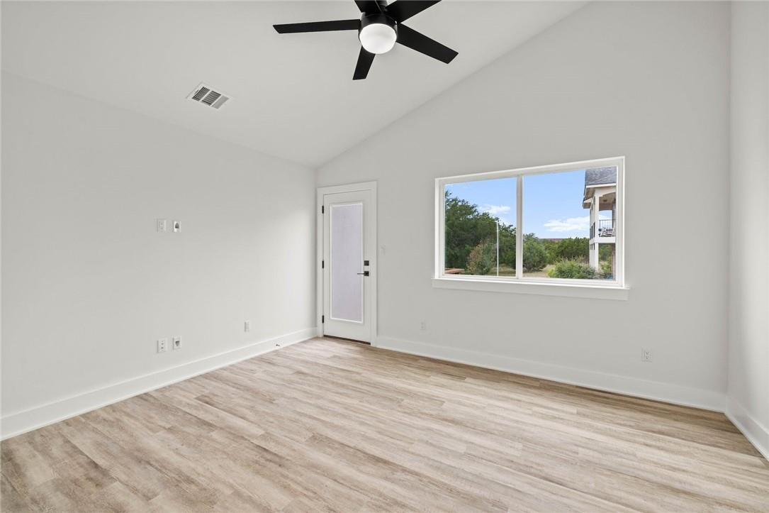 21201 Portsmouth Cv # 4, Lago Vista, TX 78645