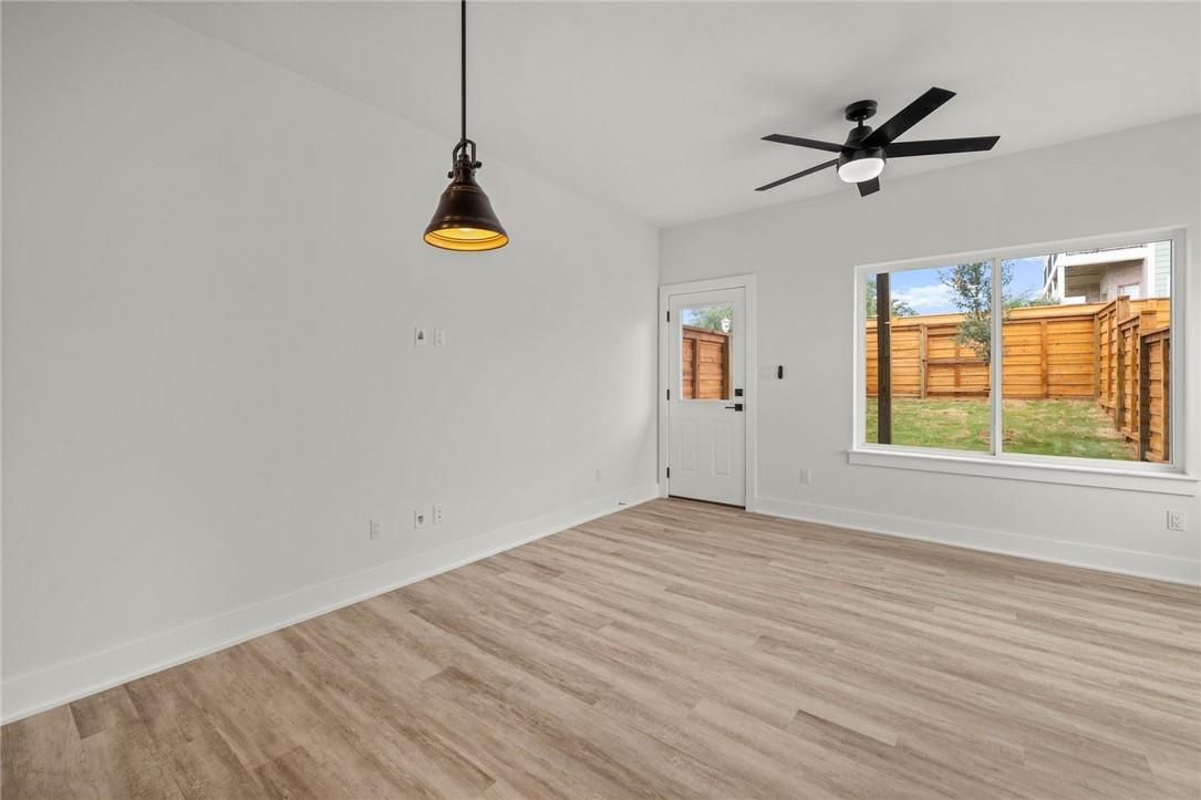 21201 Portsmouth Cv # 4, Lago Vista, TX 78645