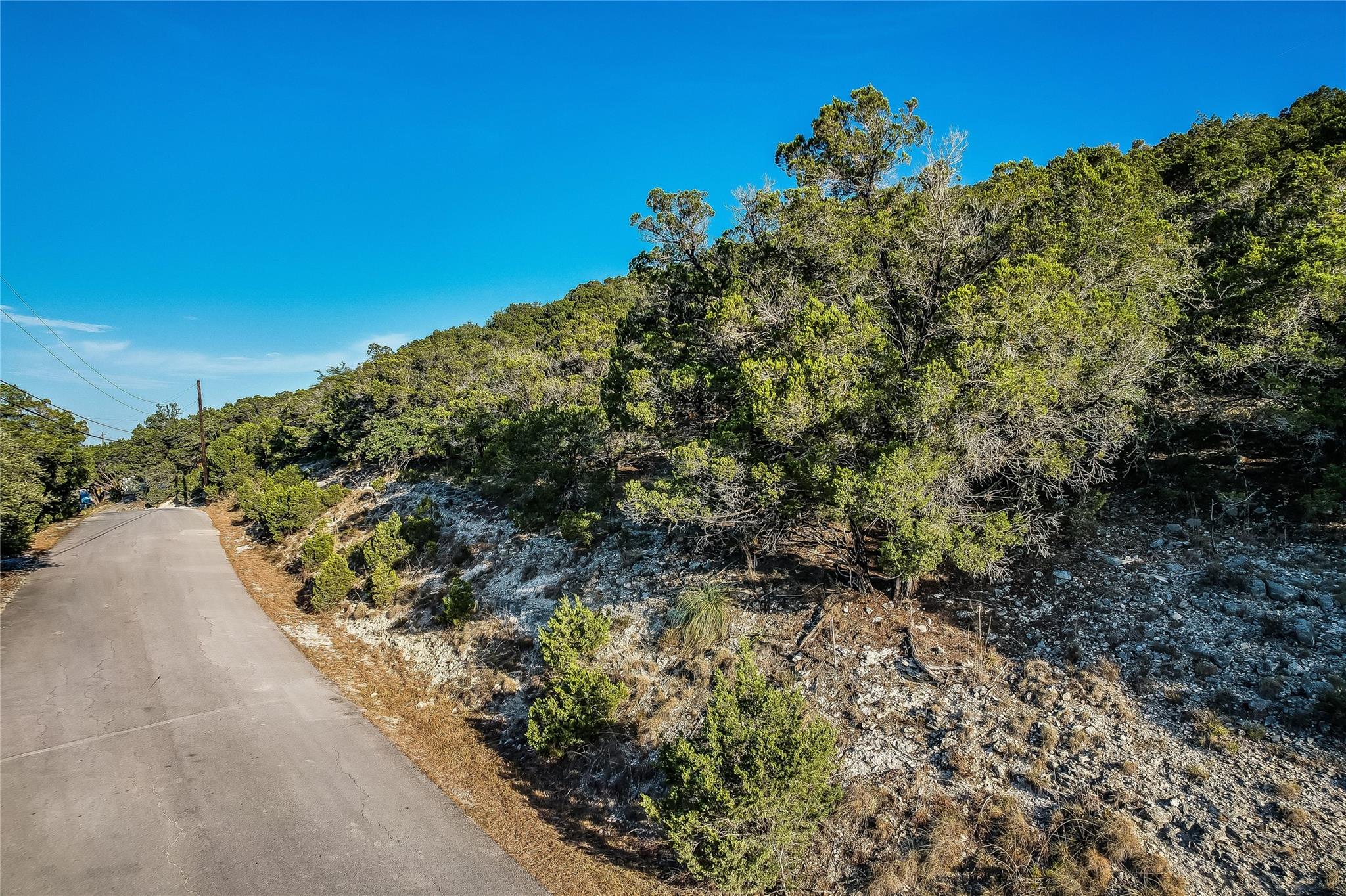 21008 Post Oak Dr, Lago Vista, TX 78645