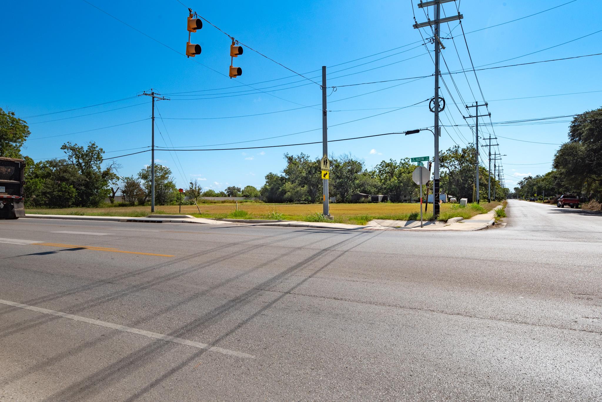 TBD AUSTIN St, Seguin, TX 78155