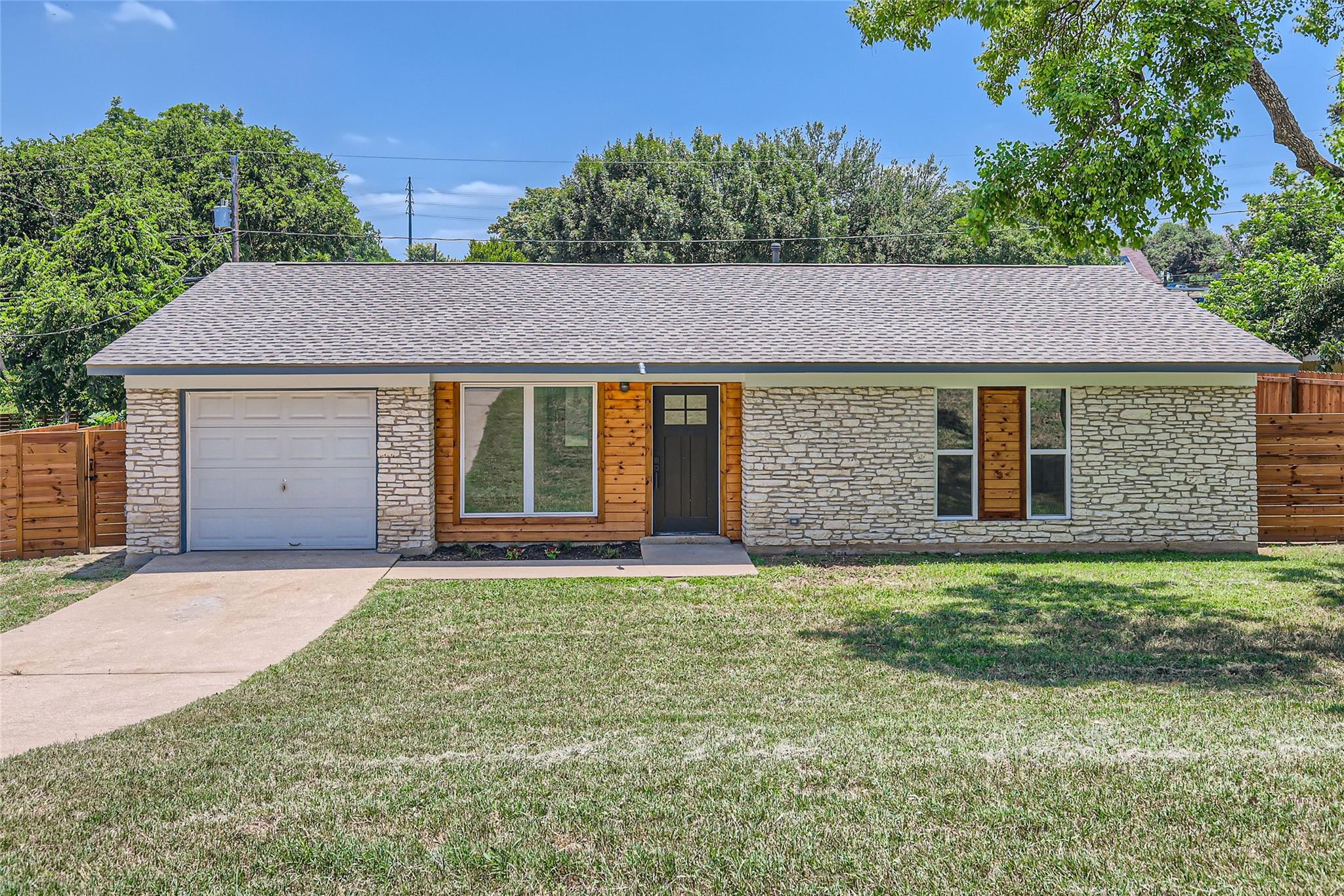 3501 Santa Fe Dr, Austin, TX 78741