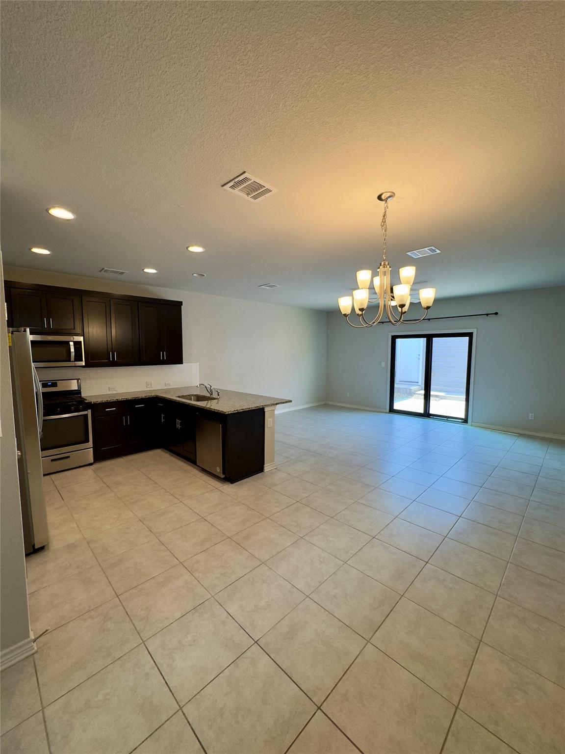 1733 Yaupon Grove Ln, Leander, TX 78641