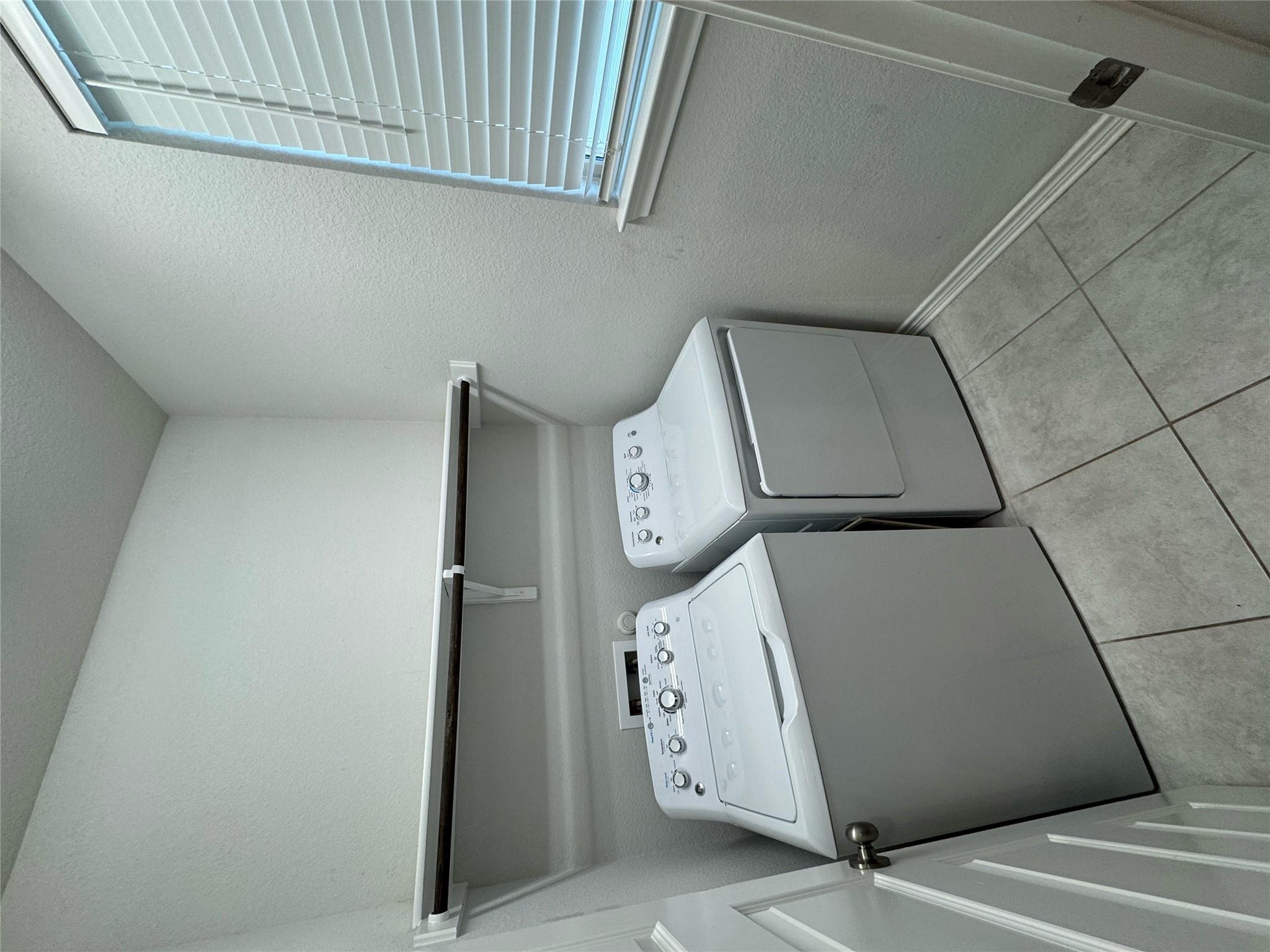 1733 Yaupon Grove Ln, Leander, TX 78641