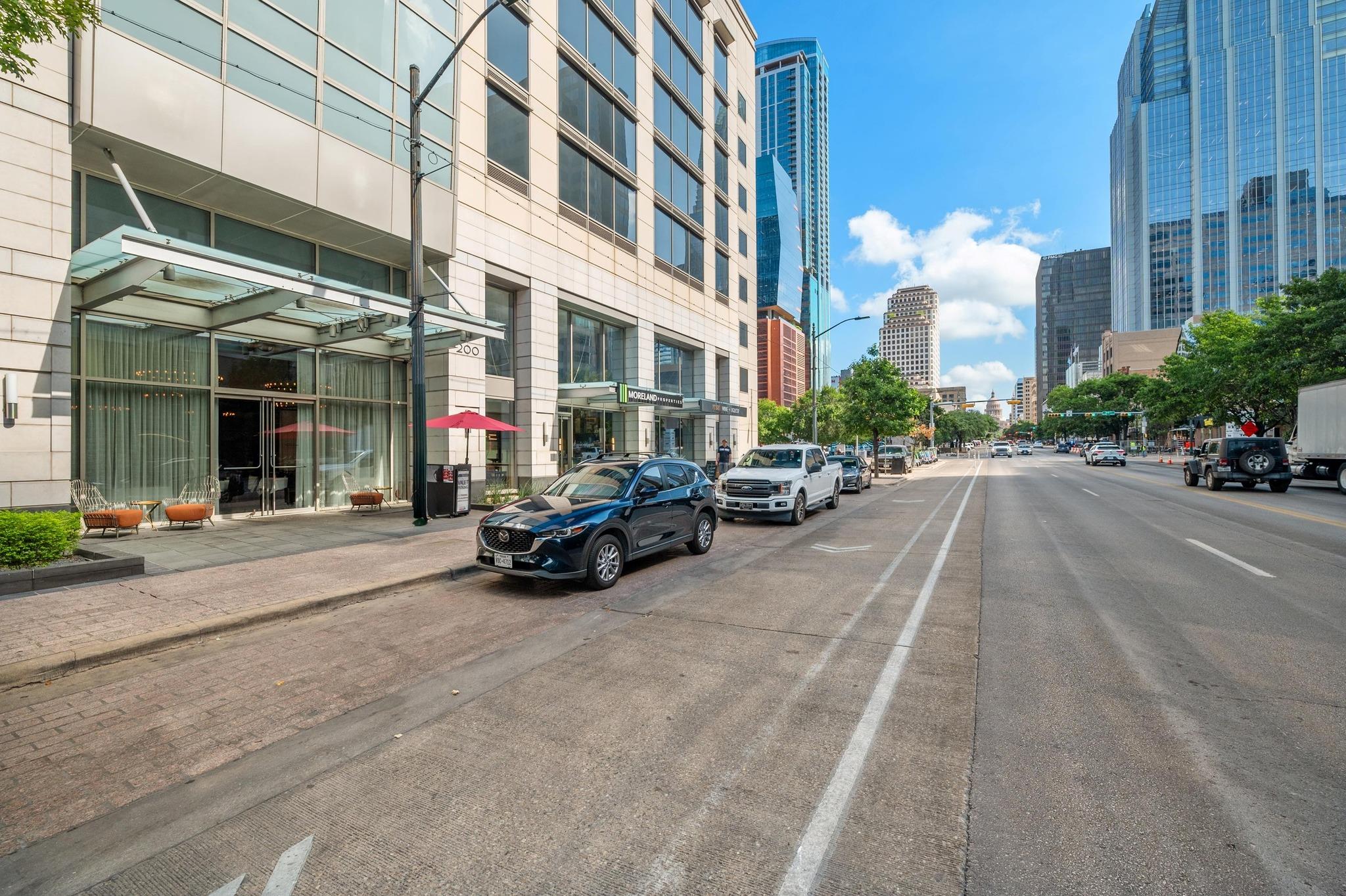 200 Congress Ave # 13A, Austin, TX 78701