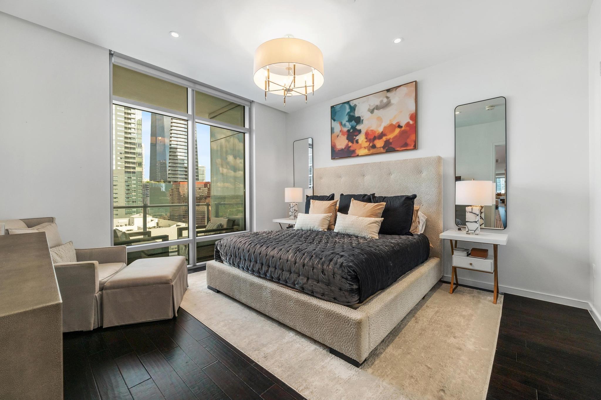 200 Congress Ave # 13A, Austin, TX 78701