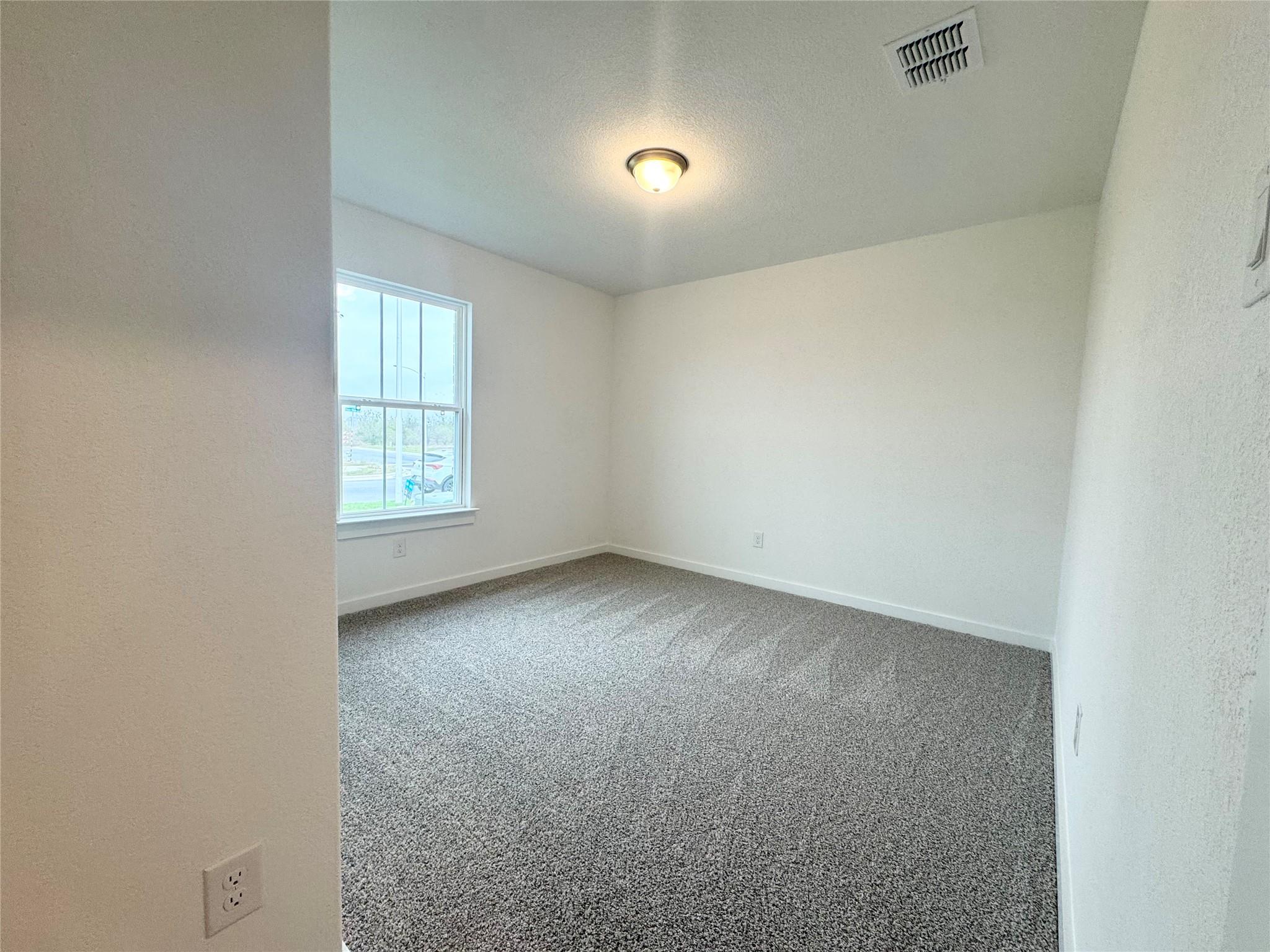 132 Hazy View Rd, San Marcos, TX 78666