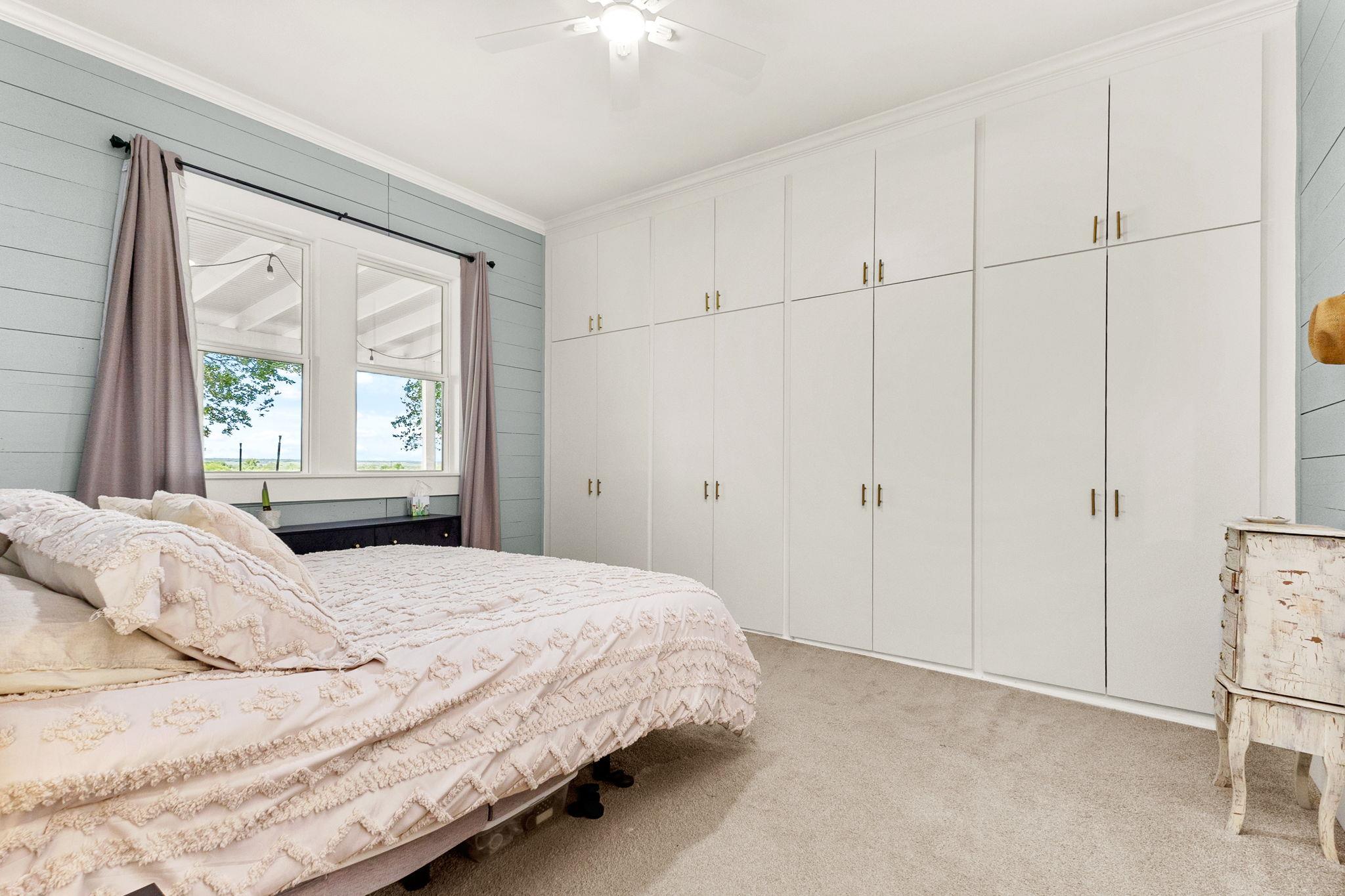 6673 Center Point Rd, San Marcos, TX 78666