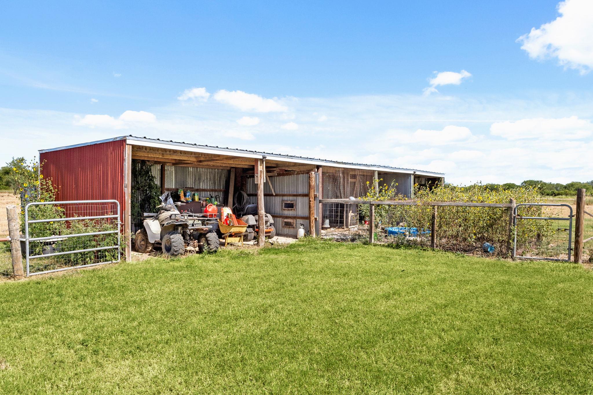 6673 Center Point Rd, San Marcos, TX 78666