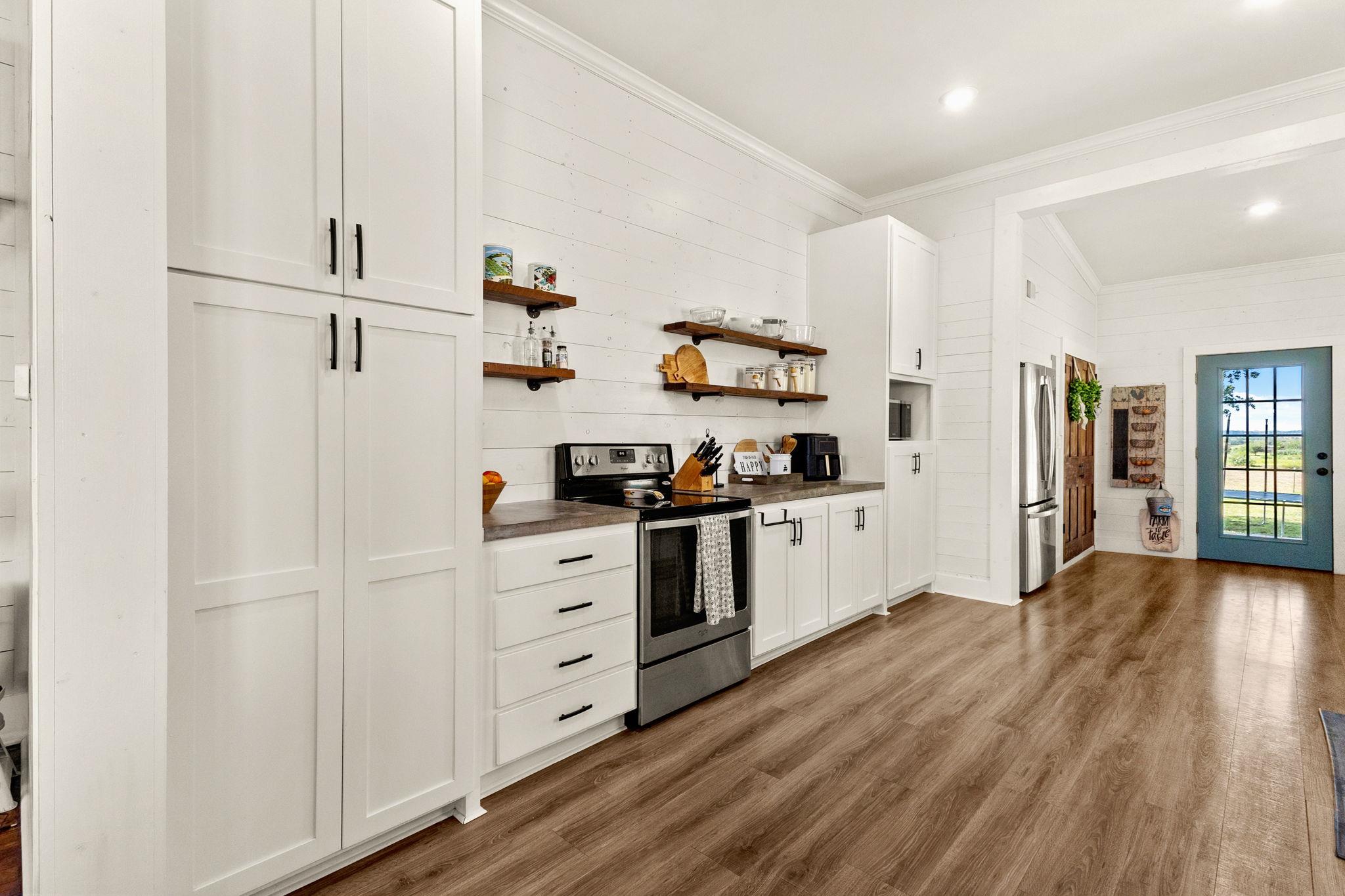 6673 Center Point Rd, San Marcos, TX 78666