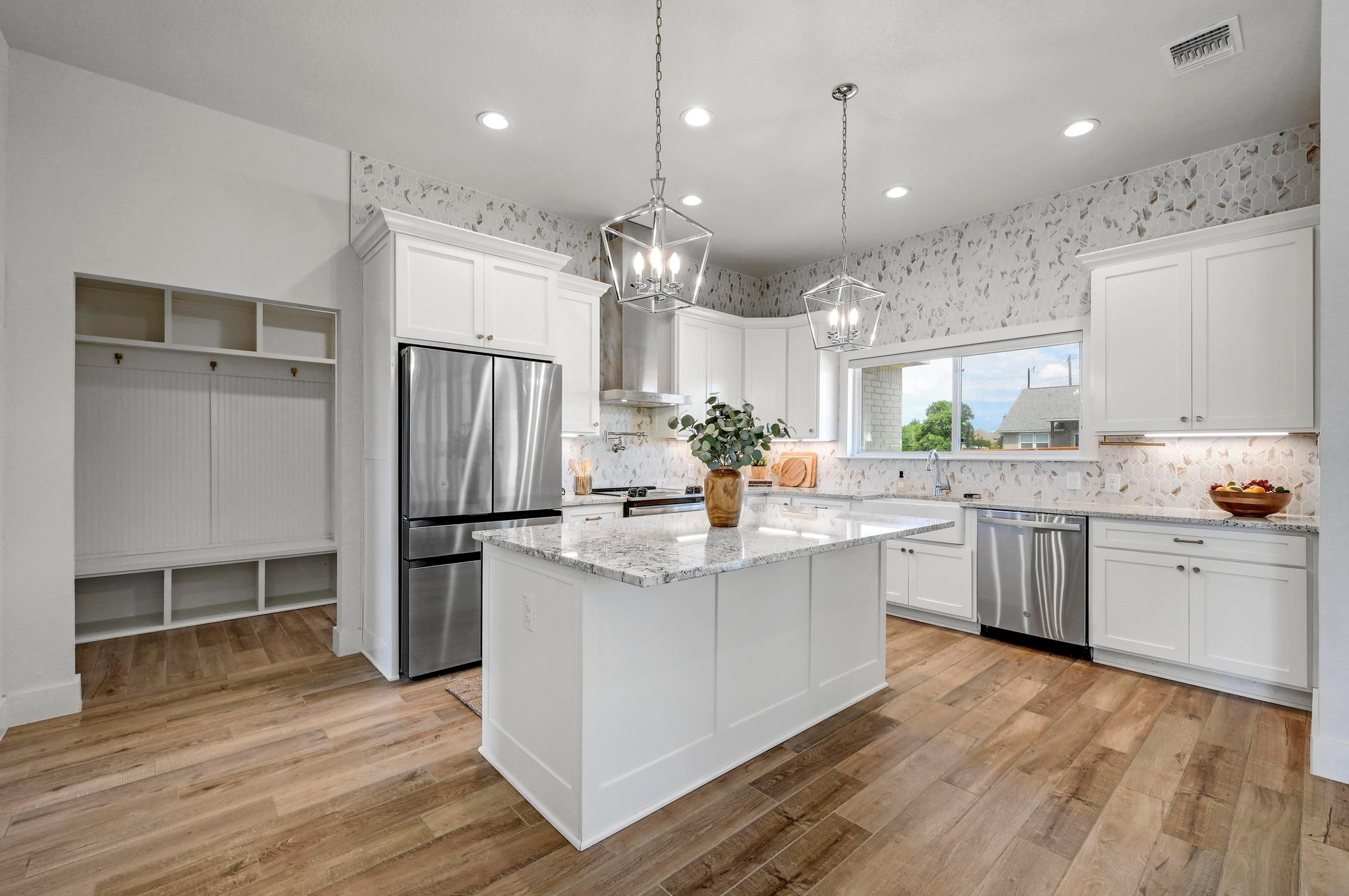 105 Jacob Dearing St, Blanco, TX 78606