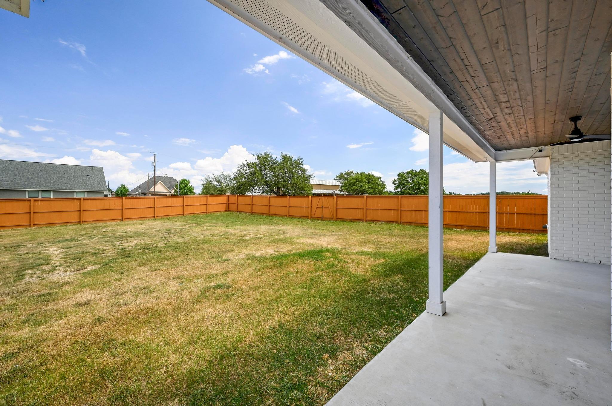 105 Jacob Dearing St, Blanco, TX 78606