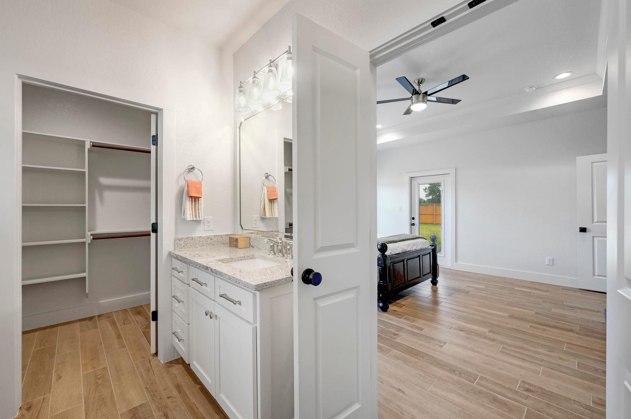 105 Jacob Dearing St, Blanco, TX 78606