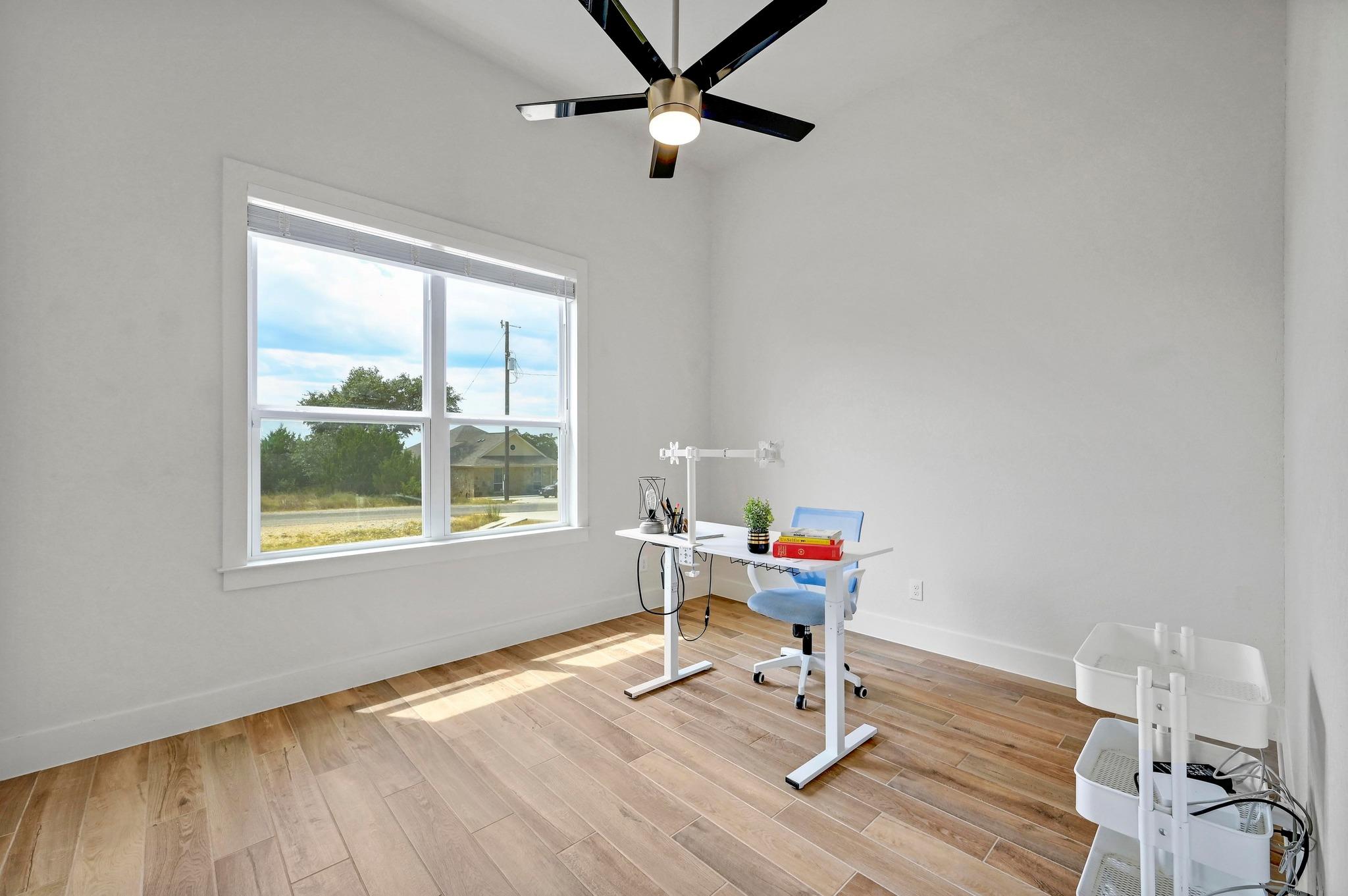 105 Jacob Dearing St, Blanco, TX 78606