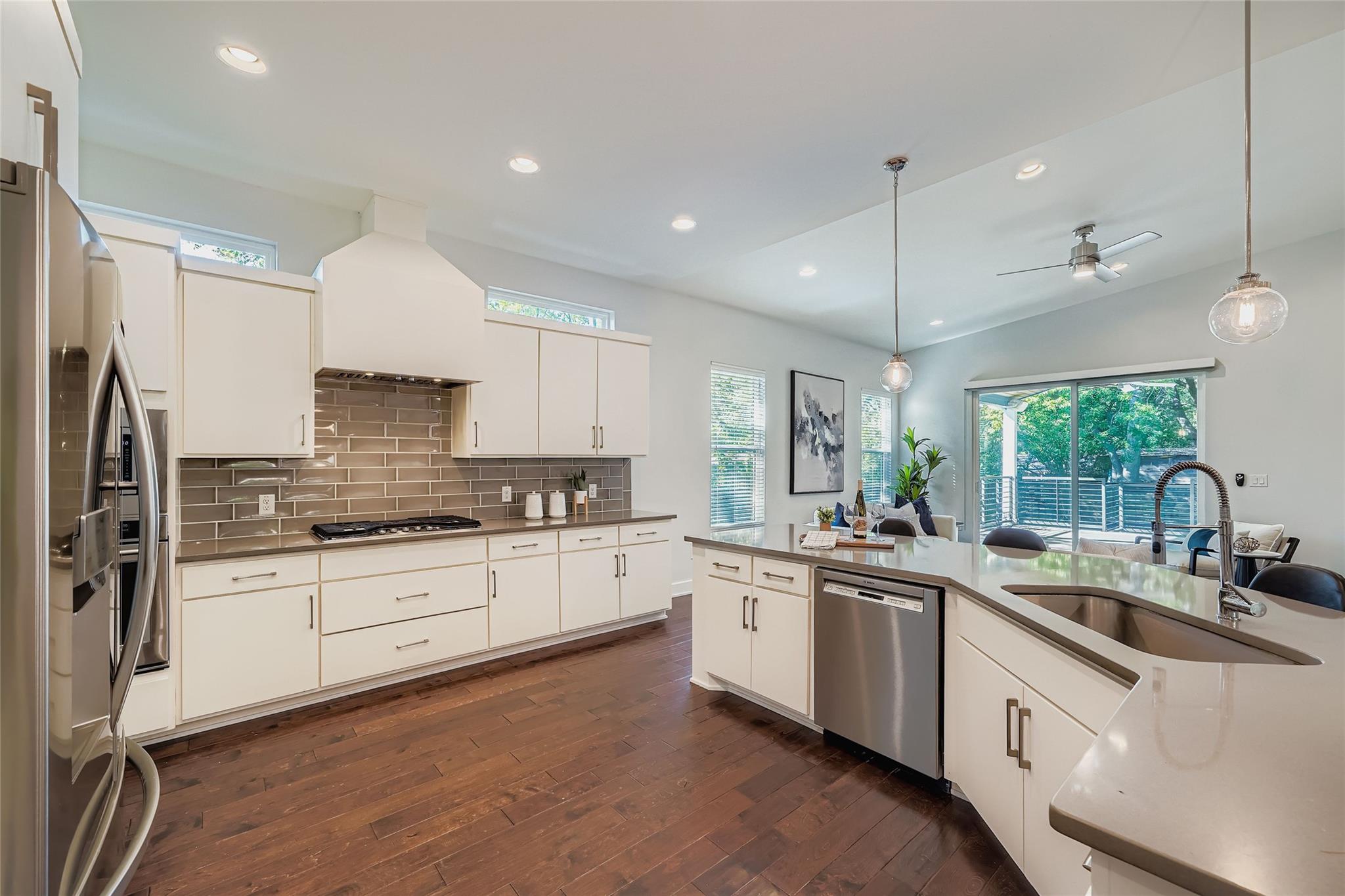 405 W Croslin St, Austin, TX 78752