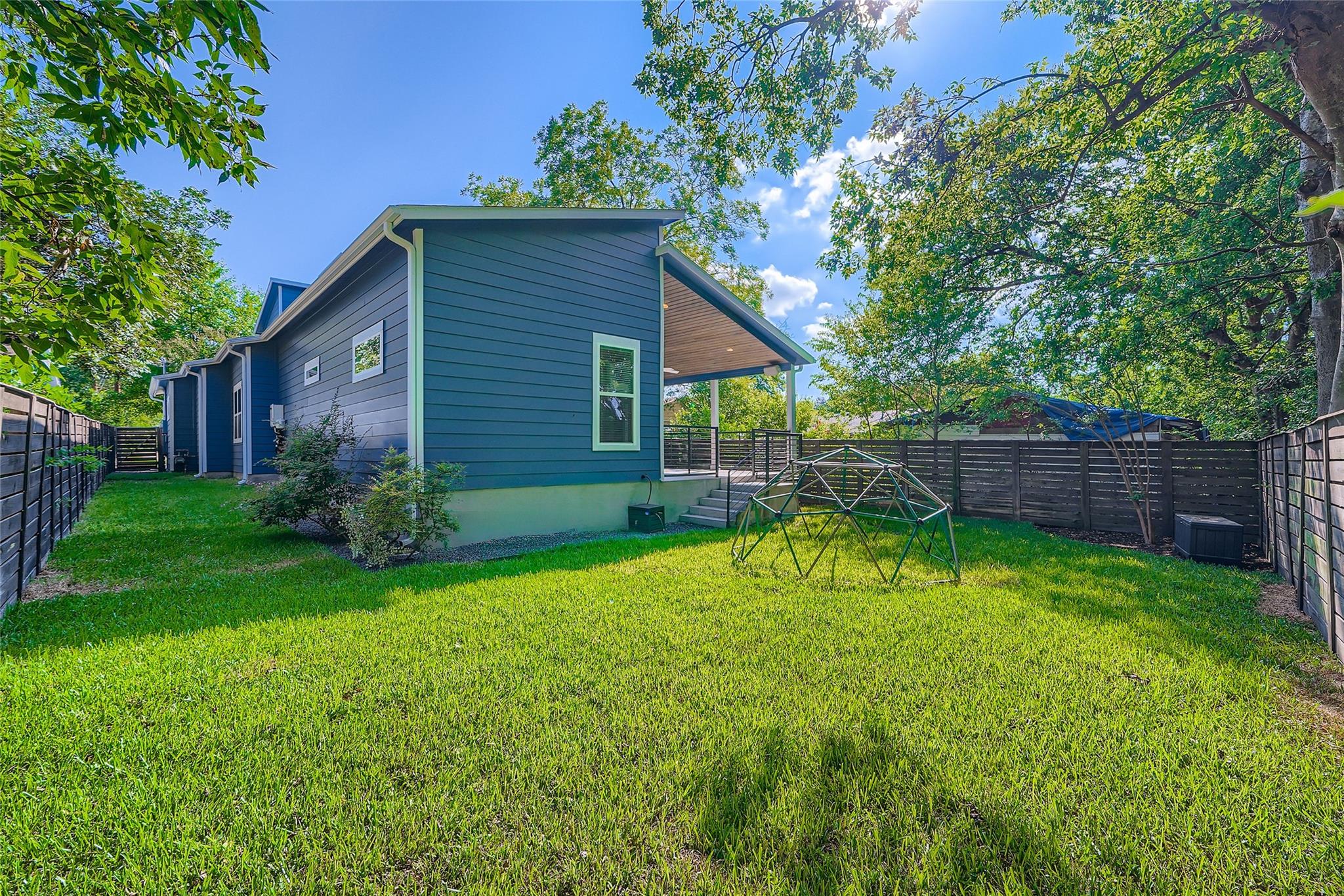 405 W Croslin St, Austin, TX 78752