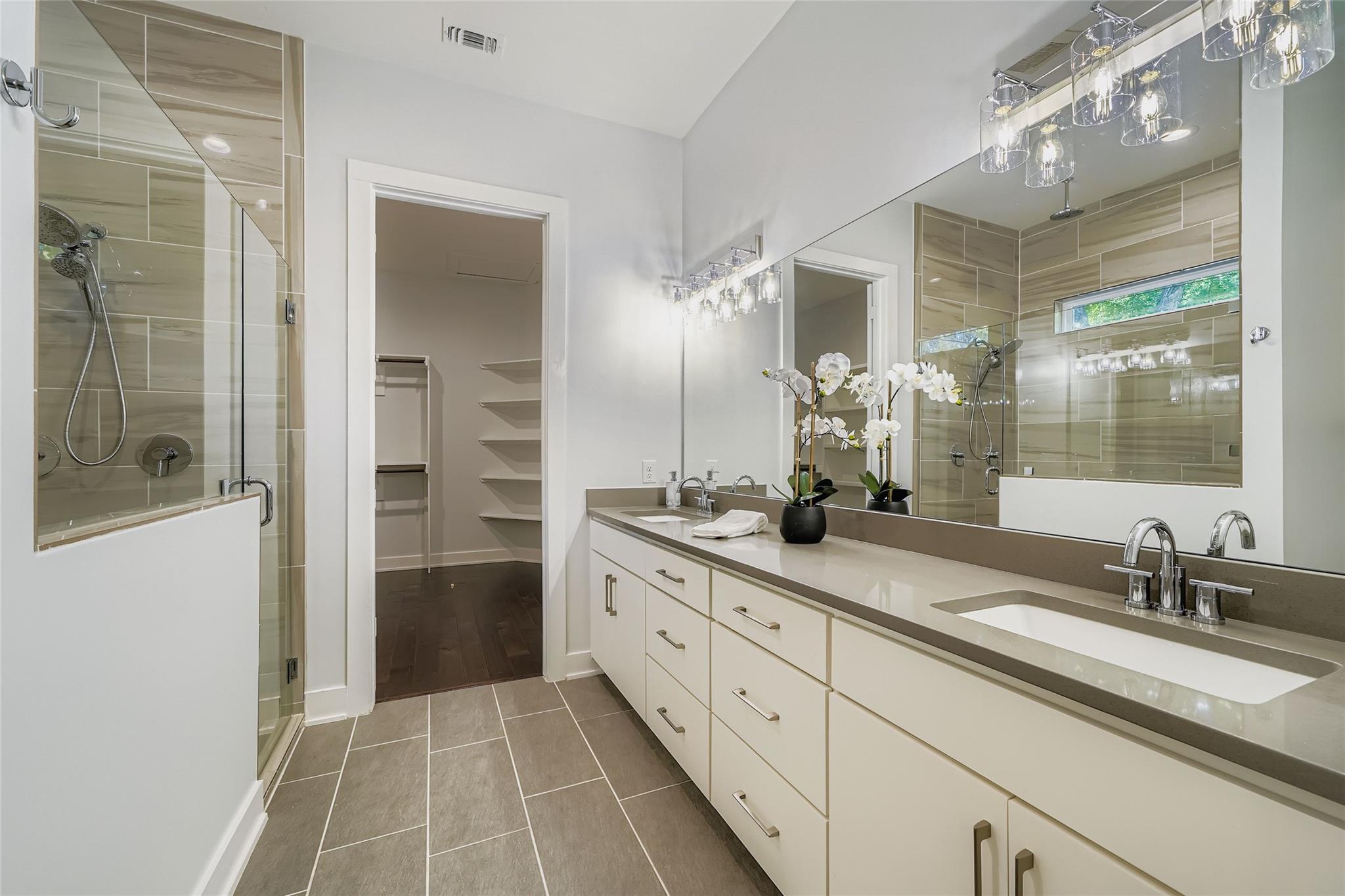 405 W Croslin St, Austin, TX 78752