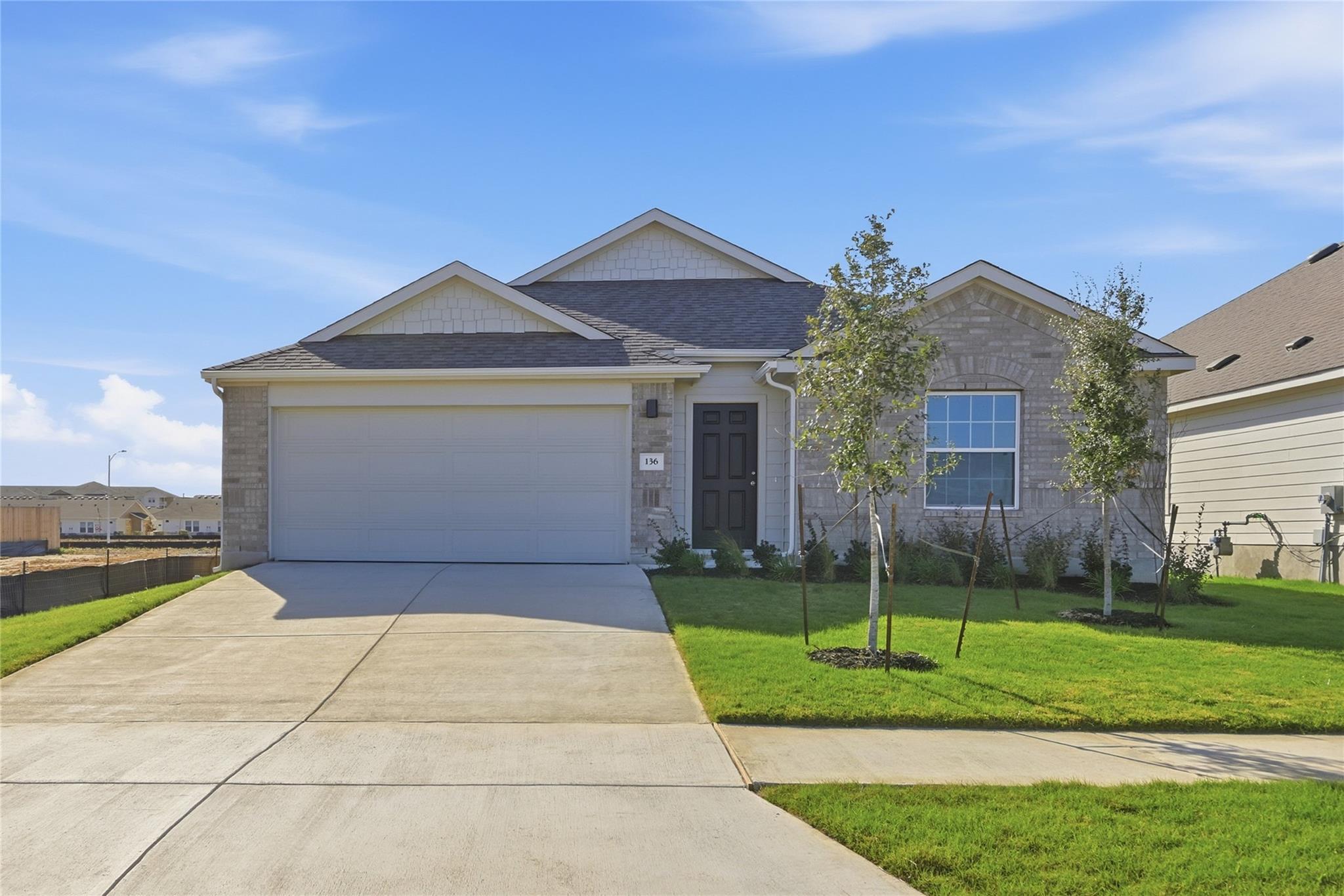 136 Hazy View Rd, San Marcos, TX 78666