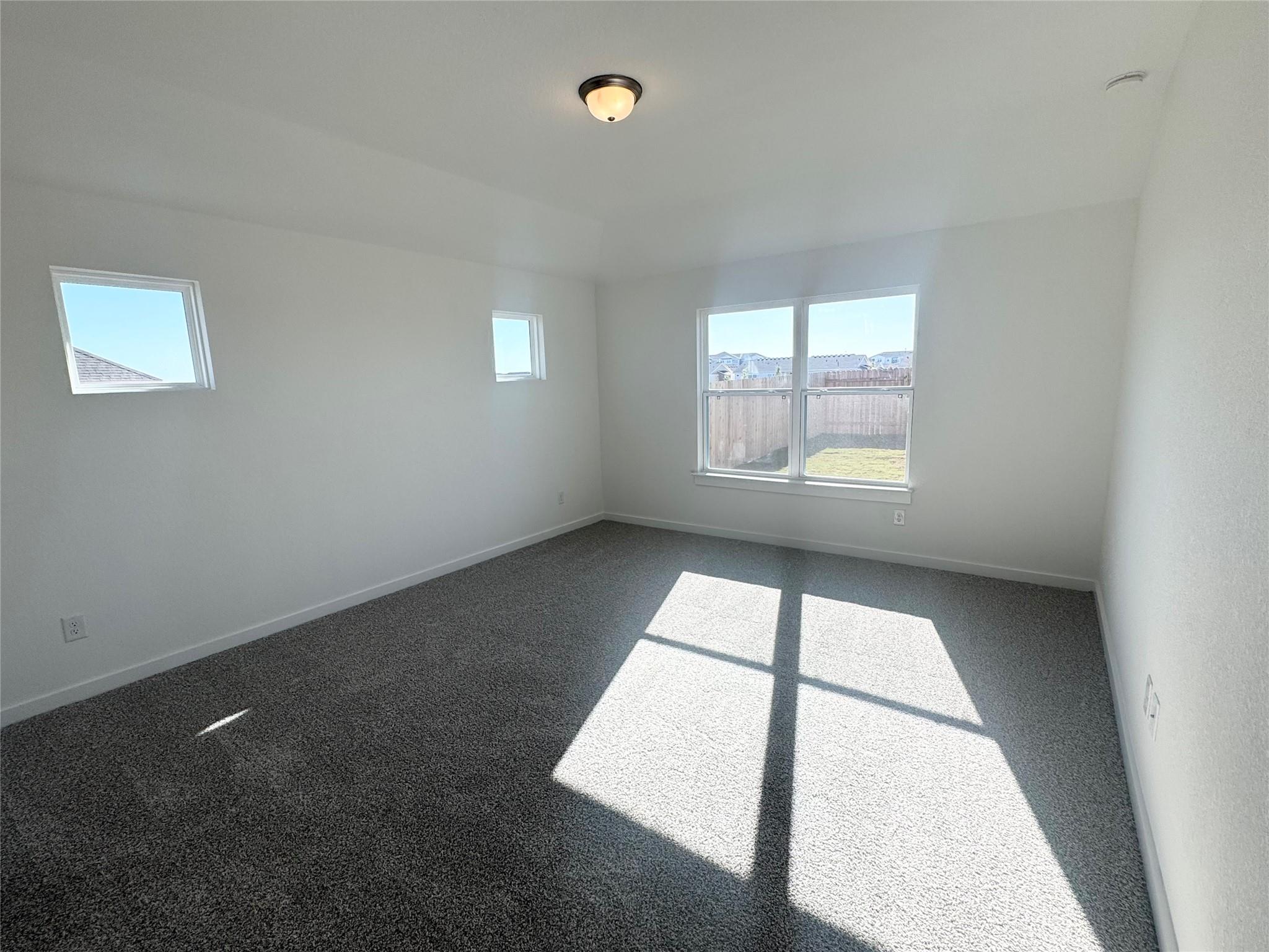 136 Hazy View Rd, San Marcos, TX 78666