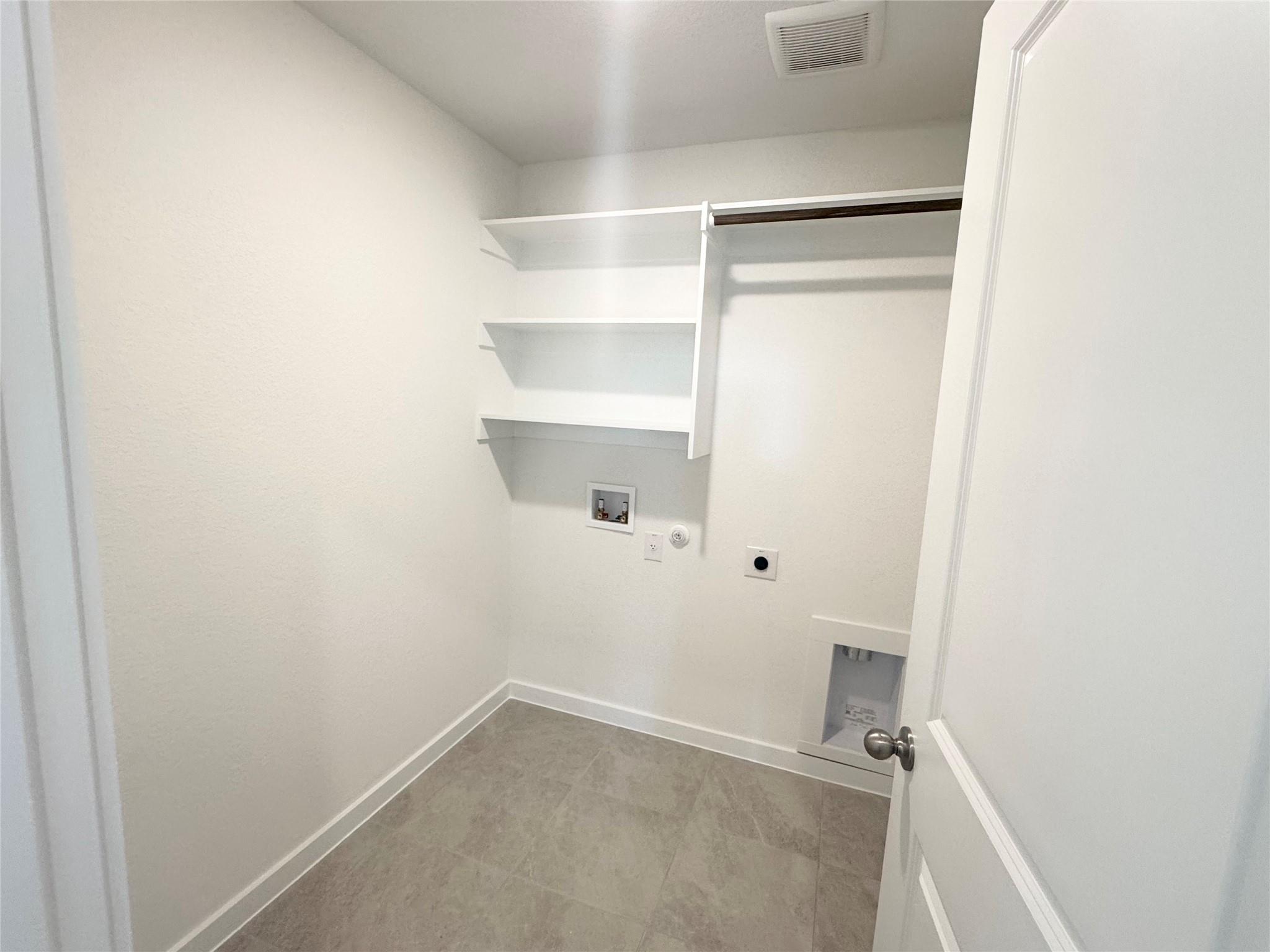 136 Hazy View Rd, San Marcos, TX 78666