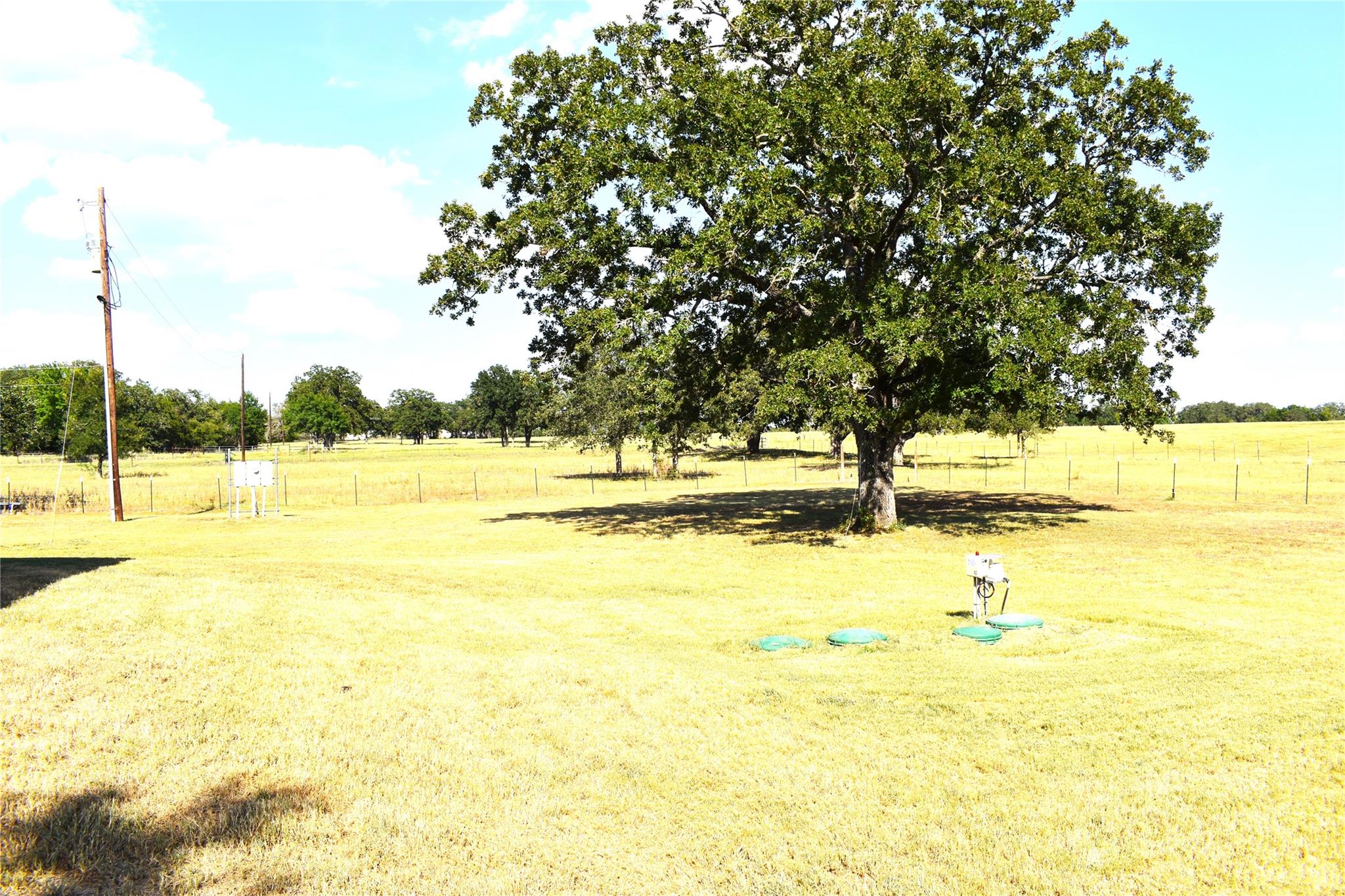 1414 County Road 320, Rockdale, TX 76567