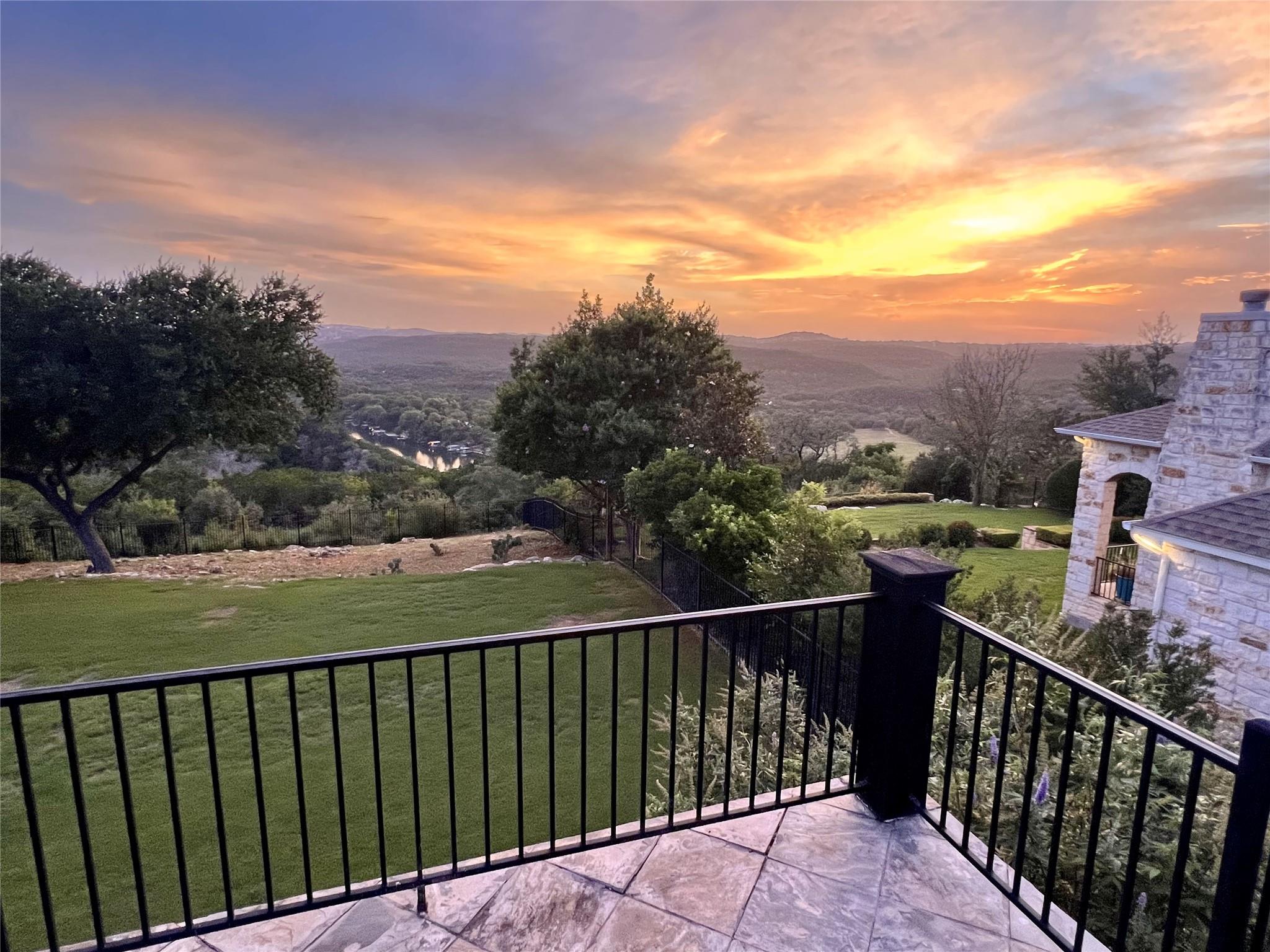 804 Lakewood Hills Ter, Austin, TX 78732