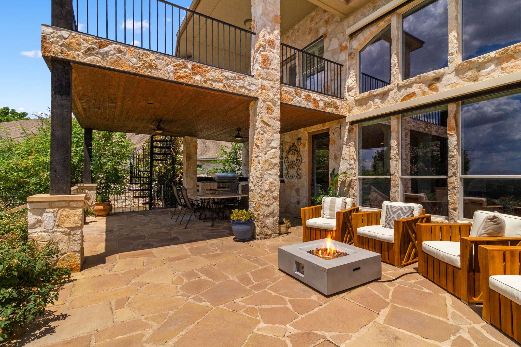 804 Lakewood Hills Ter, Austin, TX 78732