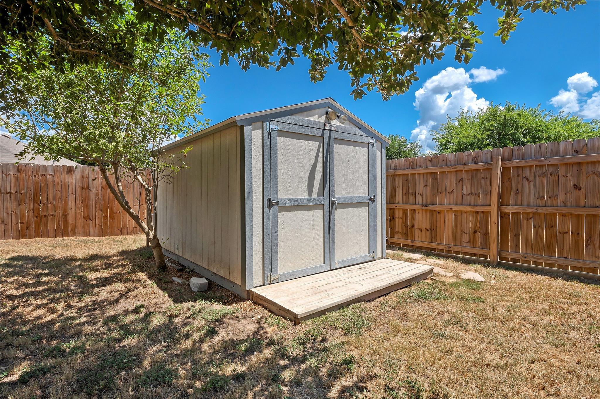 106 Remington Run, Bastrop, TX 78602