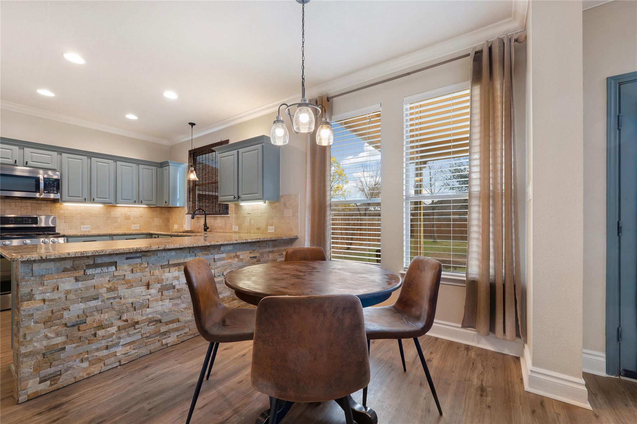 106 Remington Run, Bastrop, TX 78602