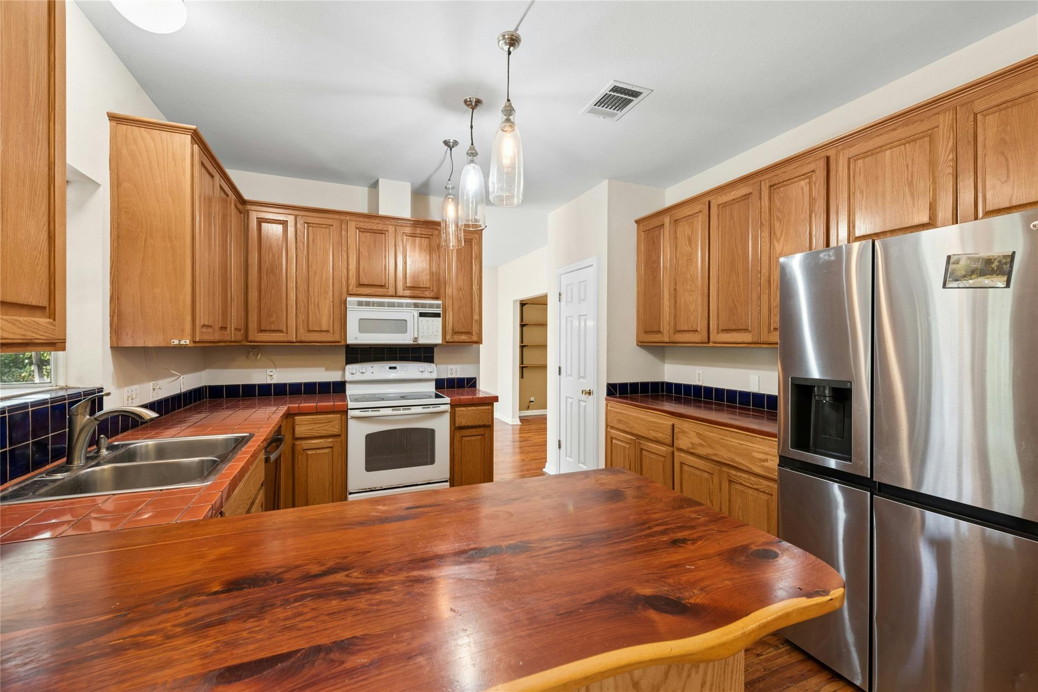 16301 Forest Way, Austin, TX 78734