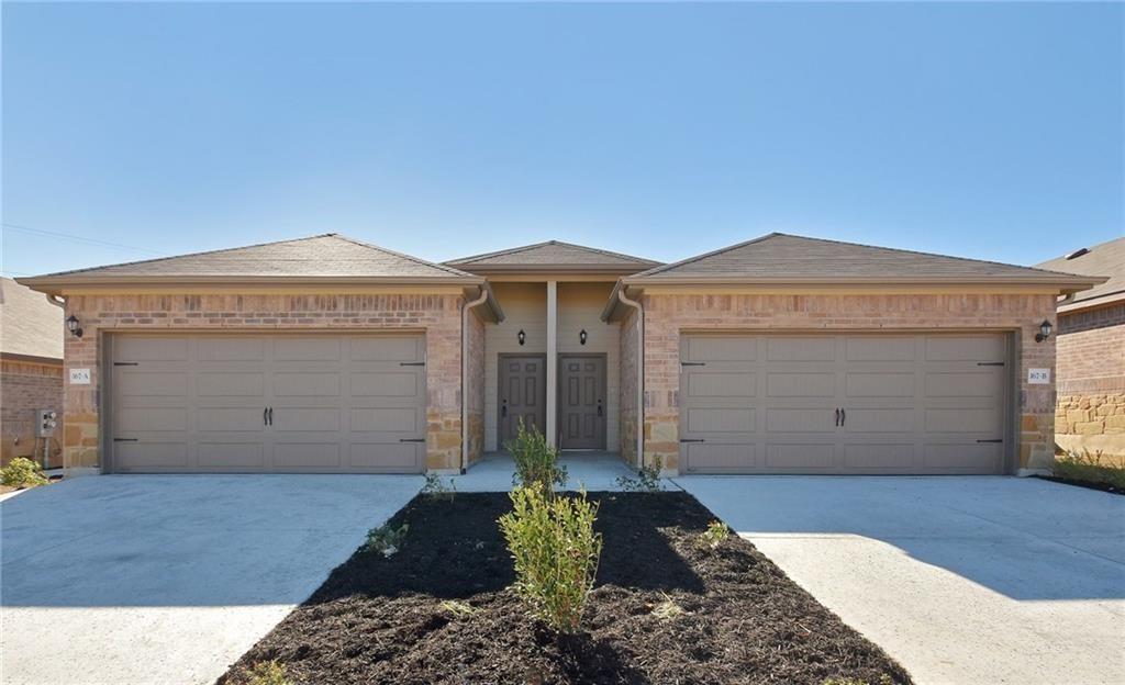 167 Joanne Loop # B, Buda, TX 78610