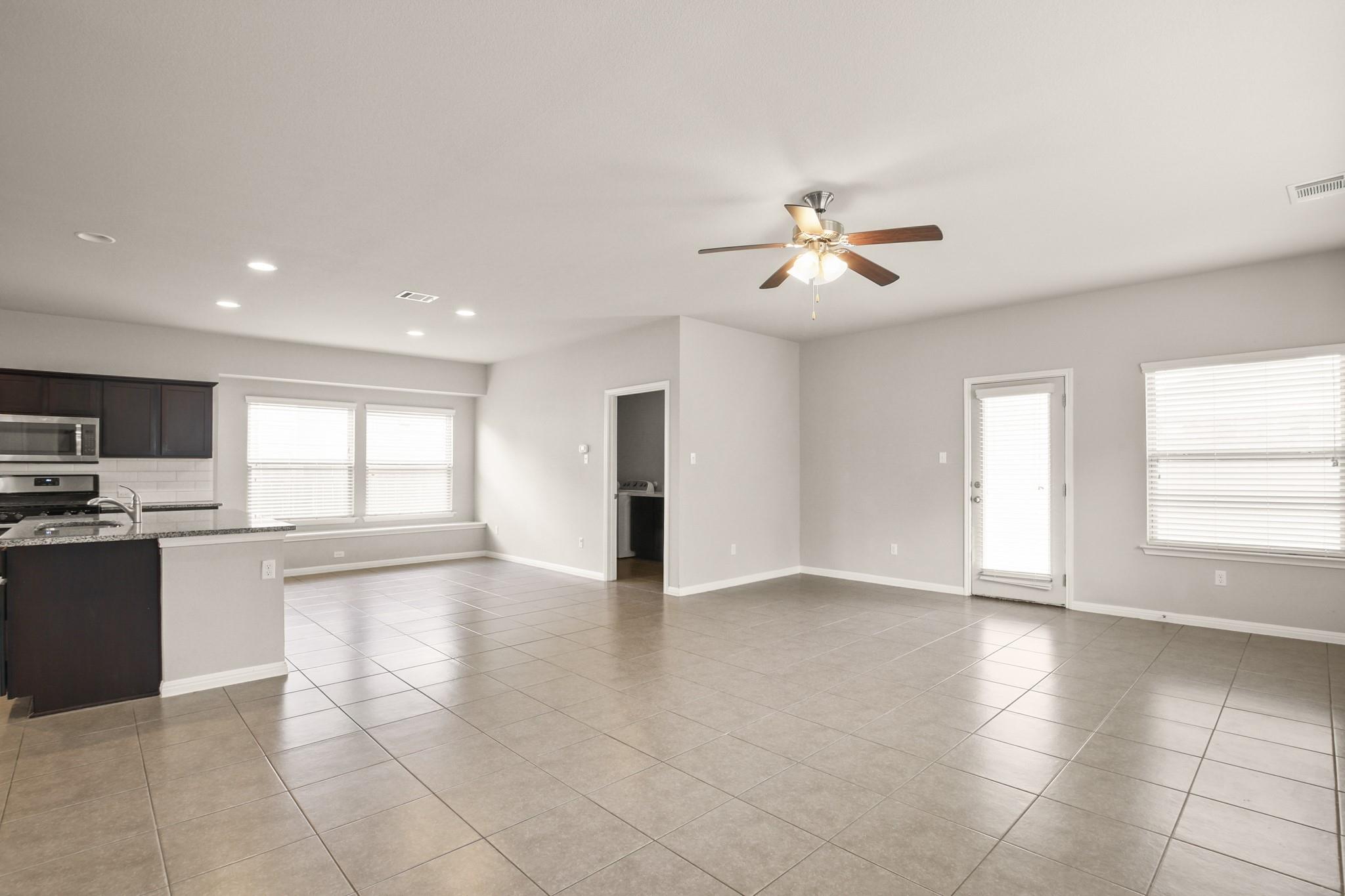 440 Canadian Springs Dr, Leander, TX 78641