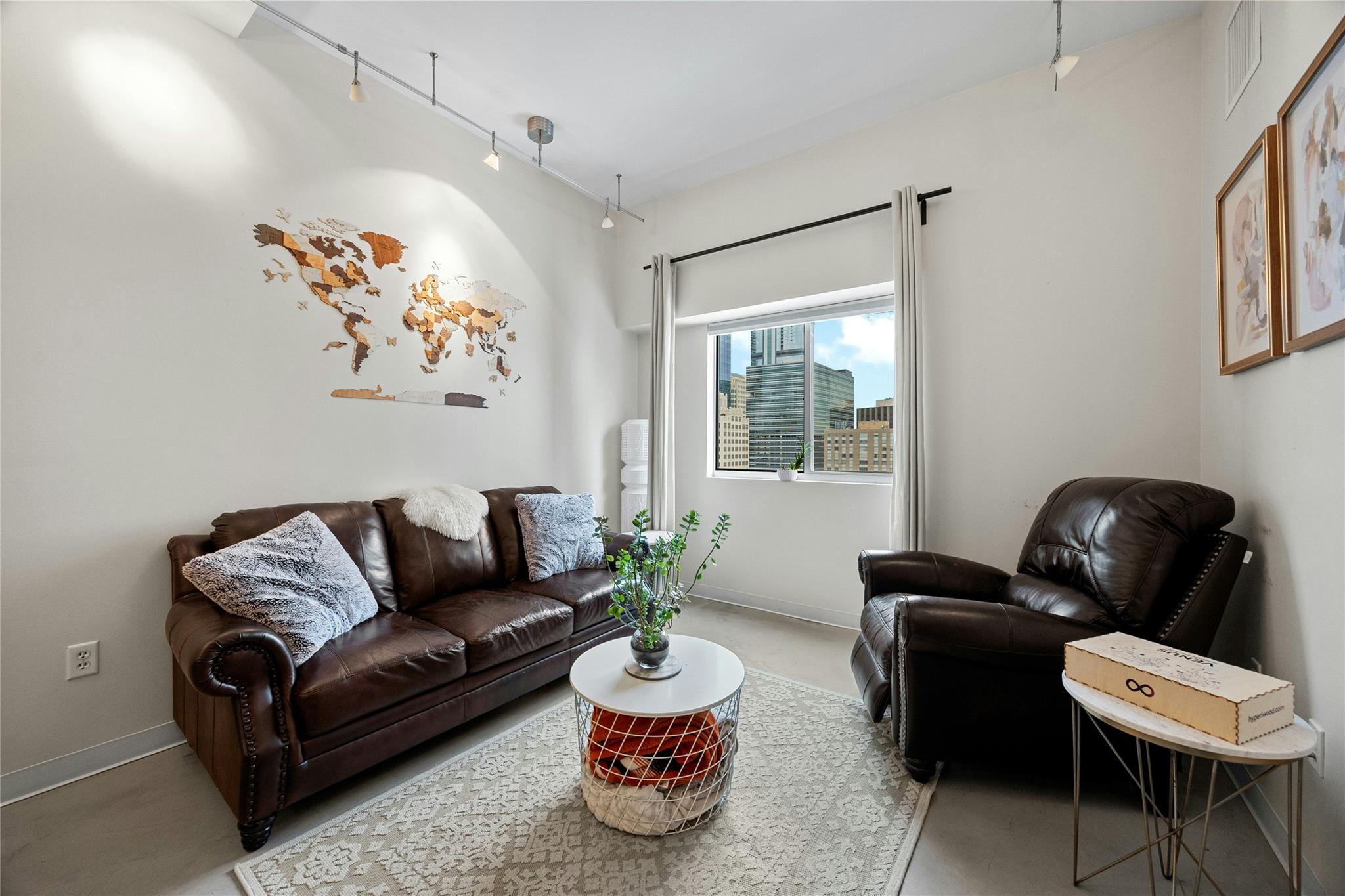 800 Brazos St # 1310, Austin, TX 78701