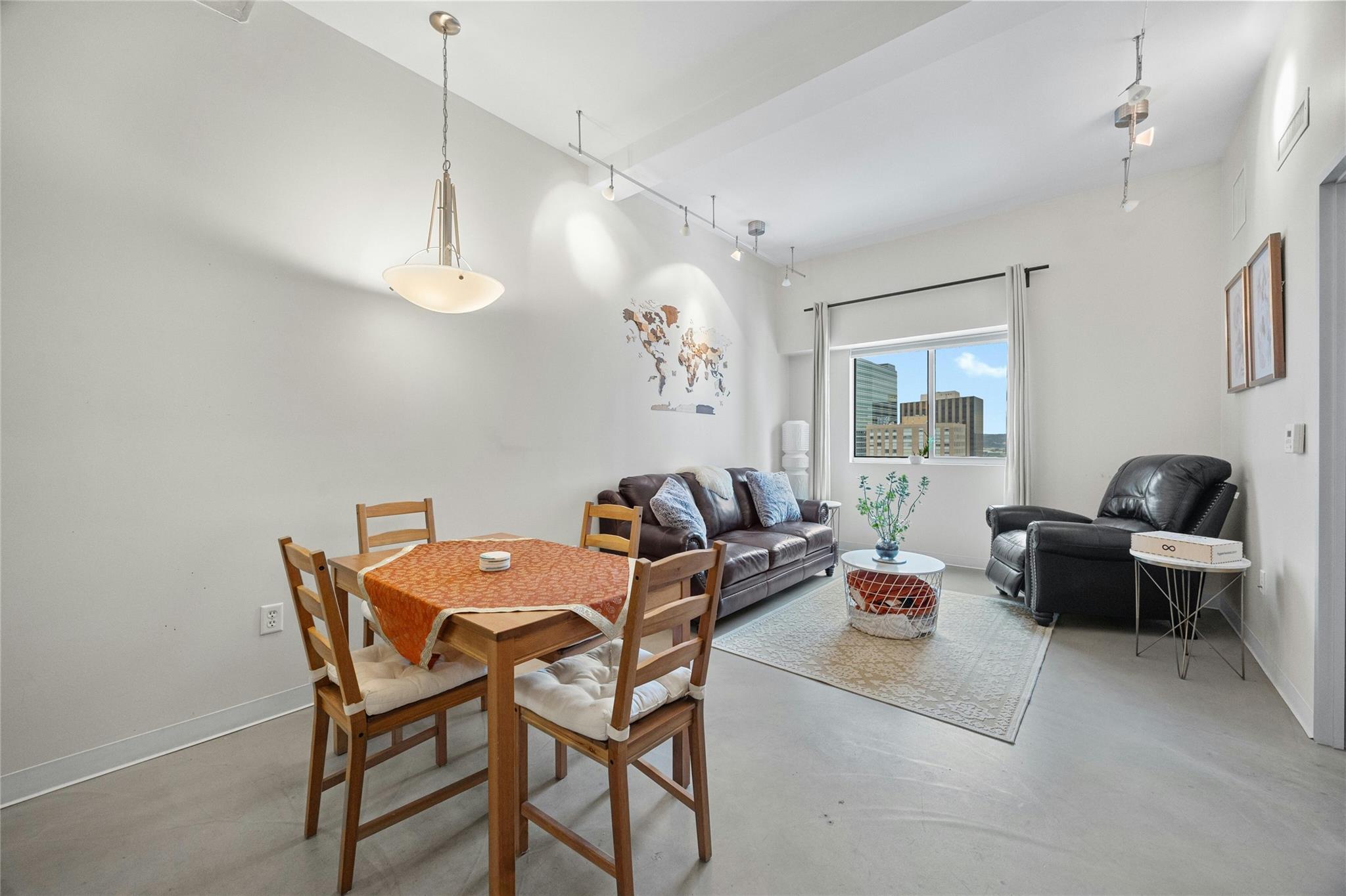 800 Brazos St # 1310, Austin, TX 78701