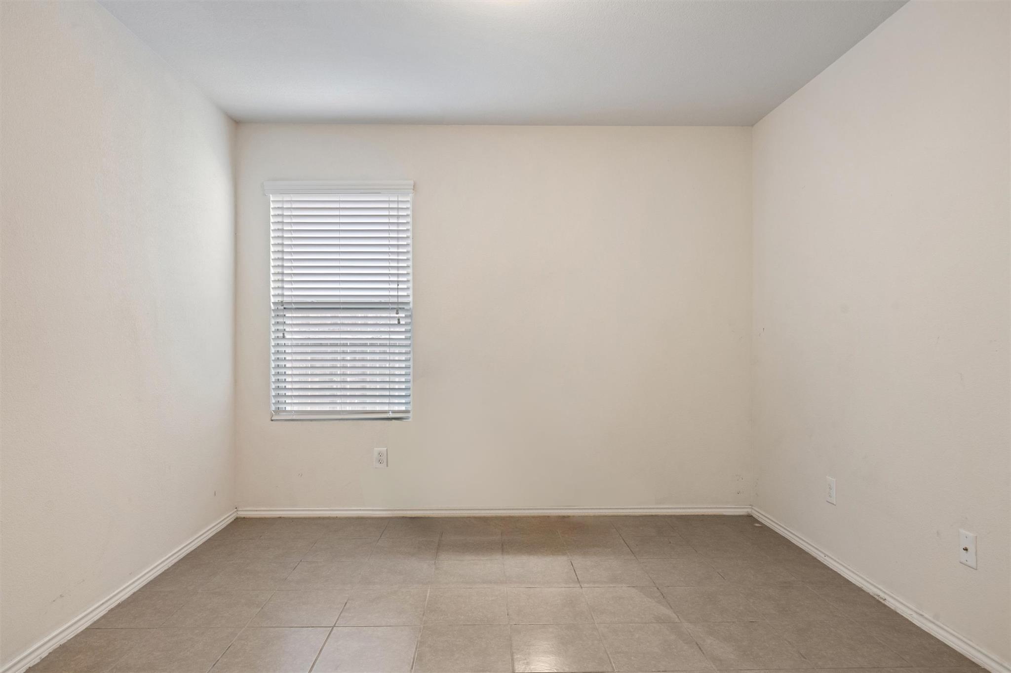 444 Druse Ln, Jarrell, TX 76537