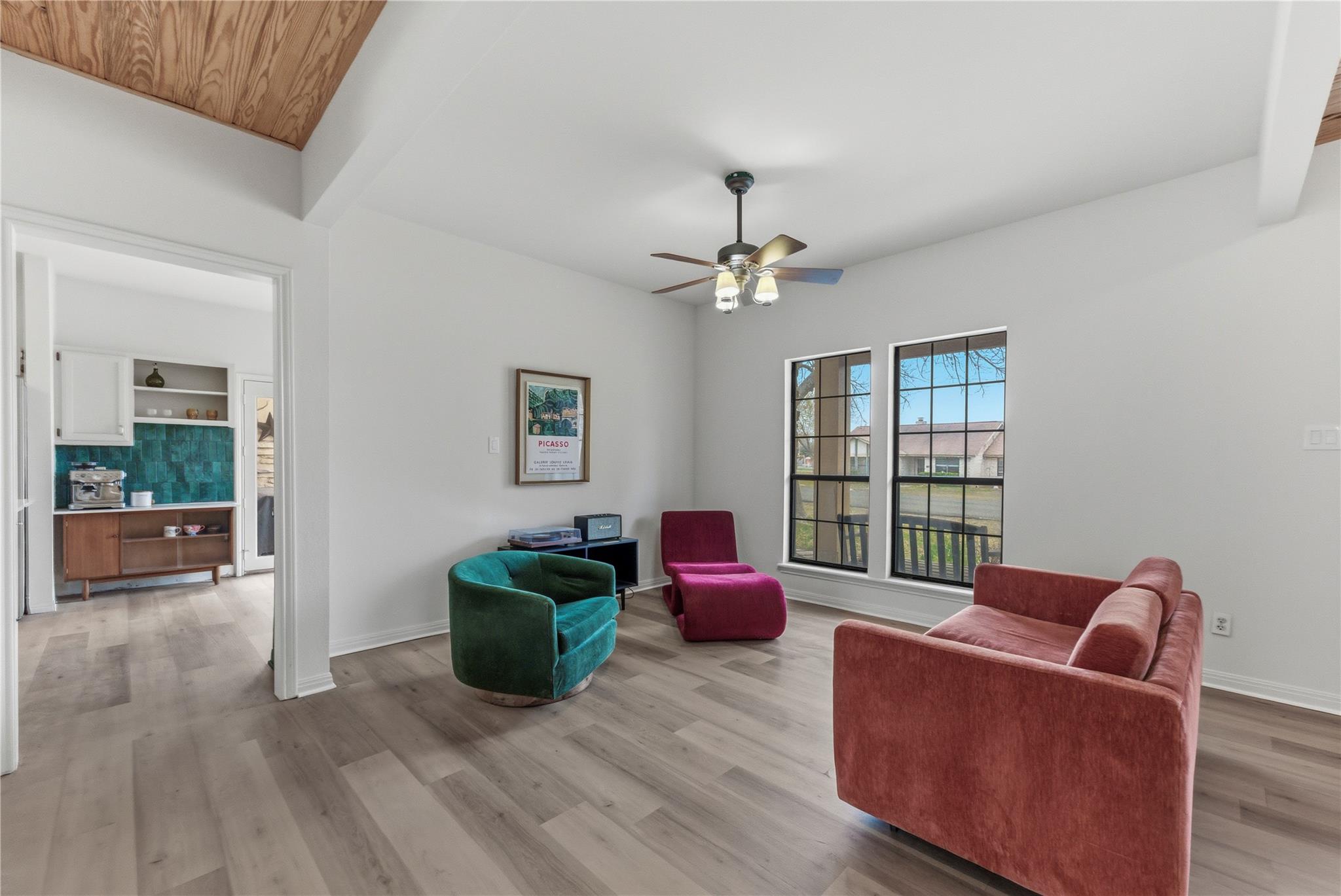 605 Canyon Wren Dr, Buda, TX 78610