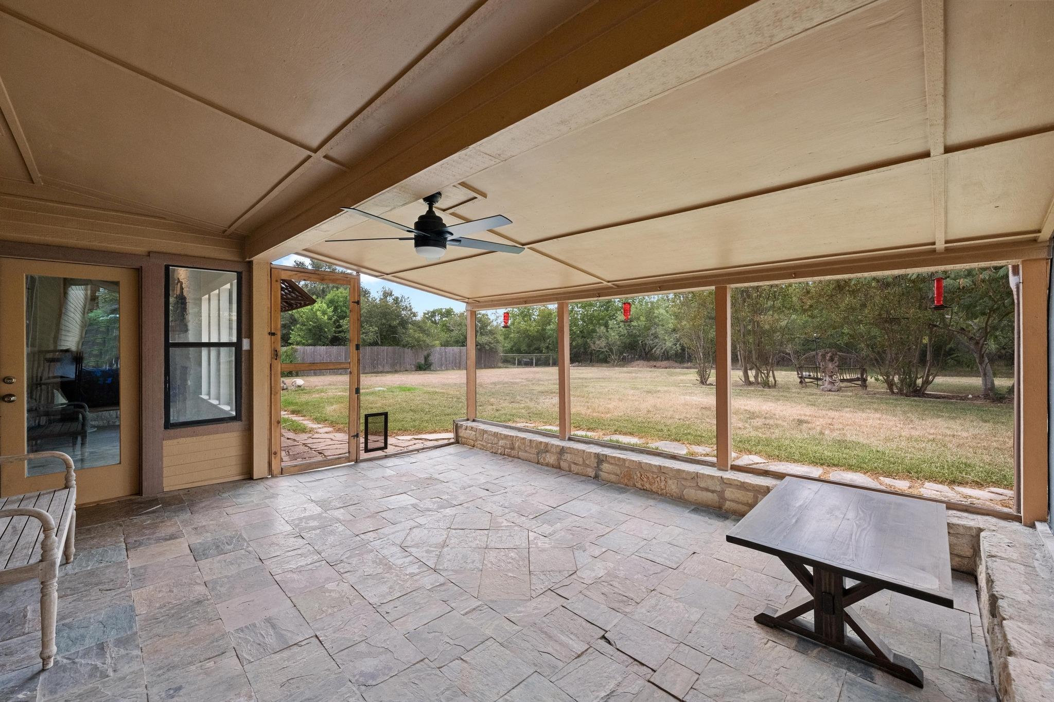 605 Canyon Wren Dr, Buda, TX 78610