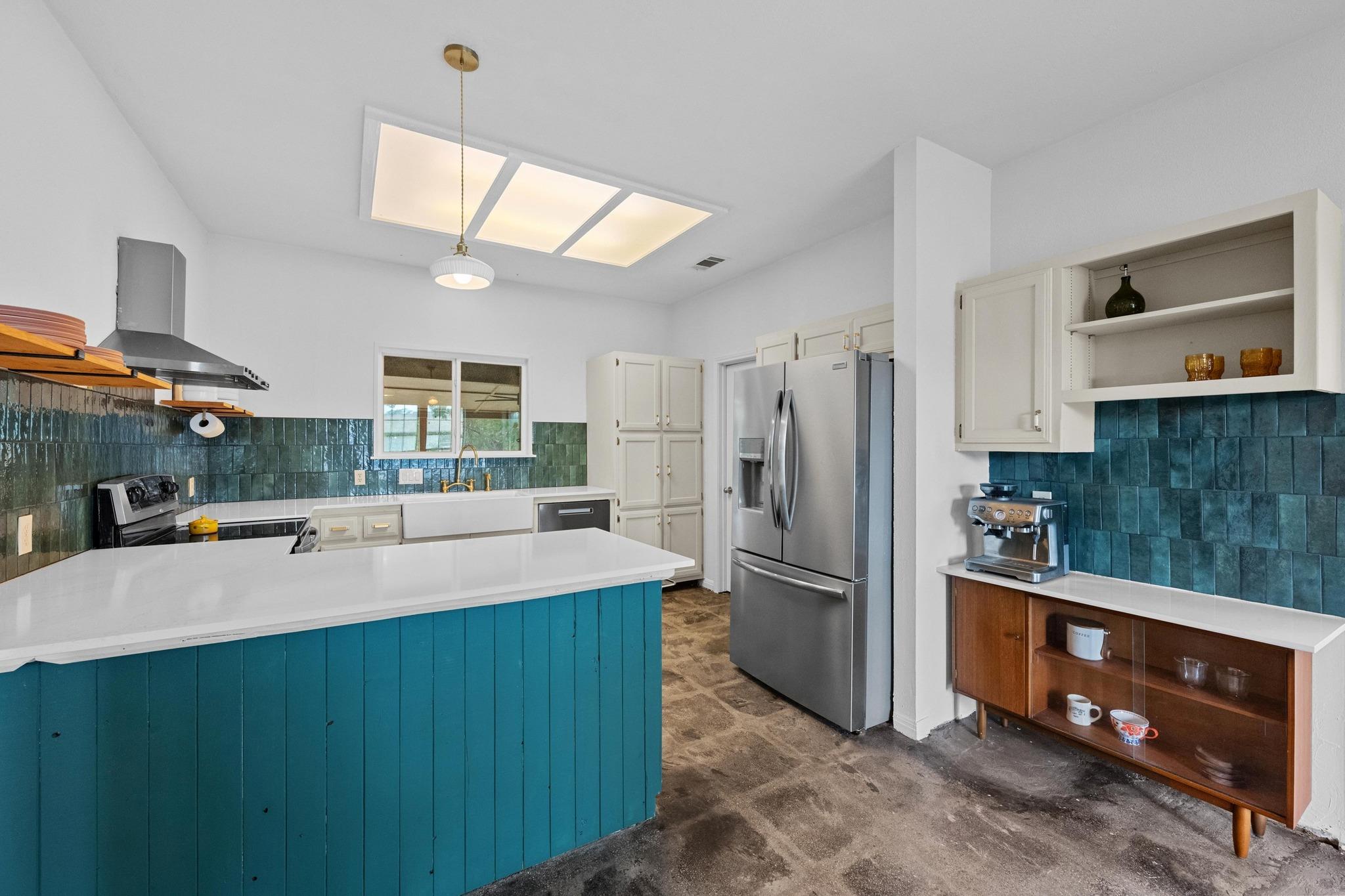 605 Canyon Wren Dr, Buda, TX 78610