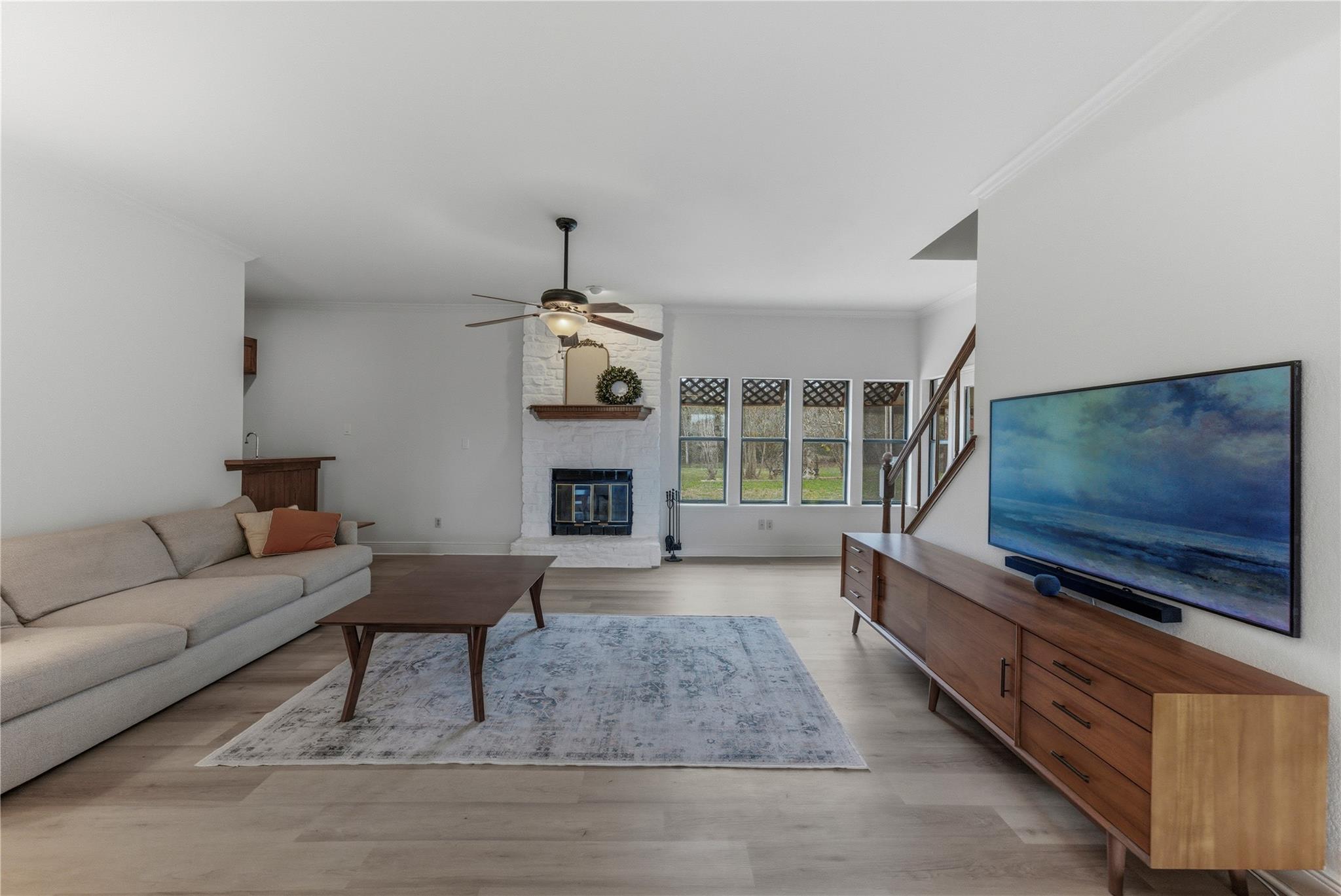 605 Canyon Wren Dr, Buda, TX 78610