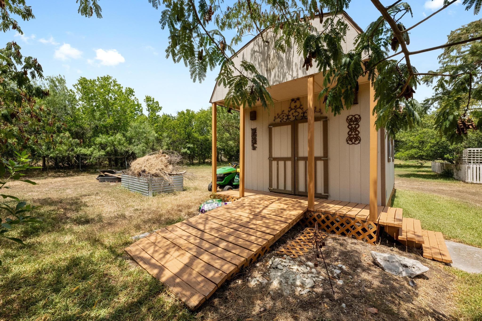 605 Canyon Wren Dr, Buda, TX 78610