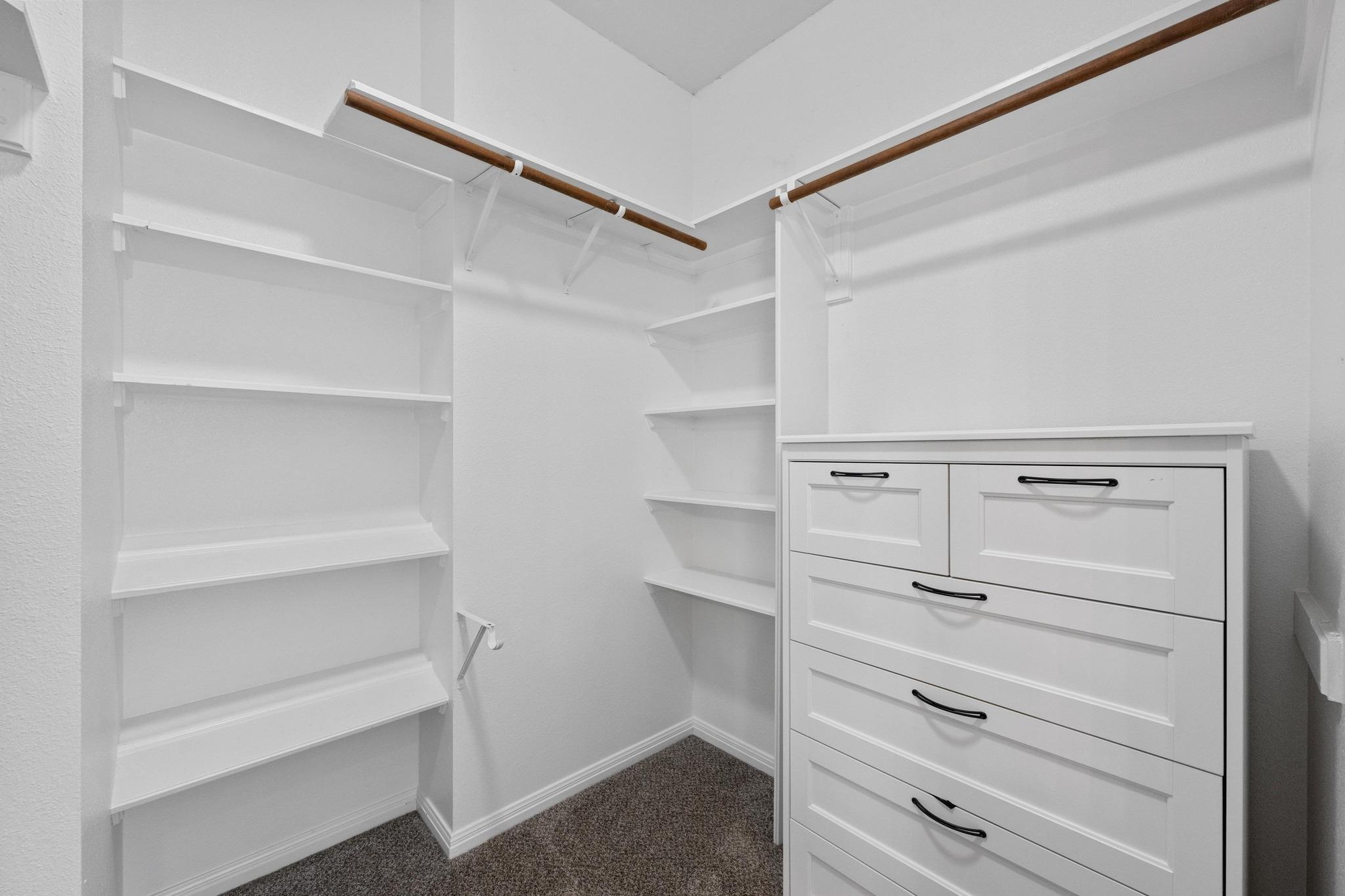 605 Canyon Wren Dr, Buda, TX 78610