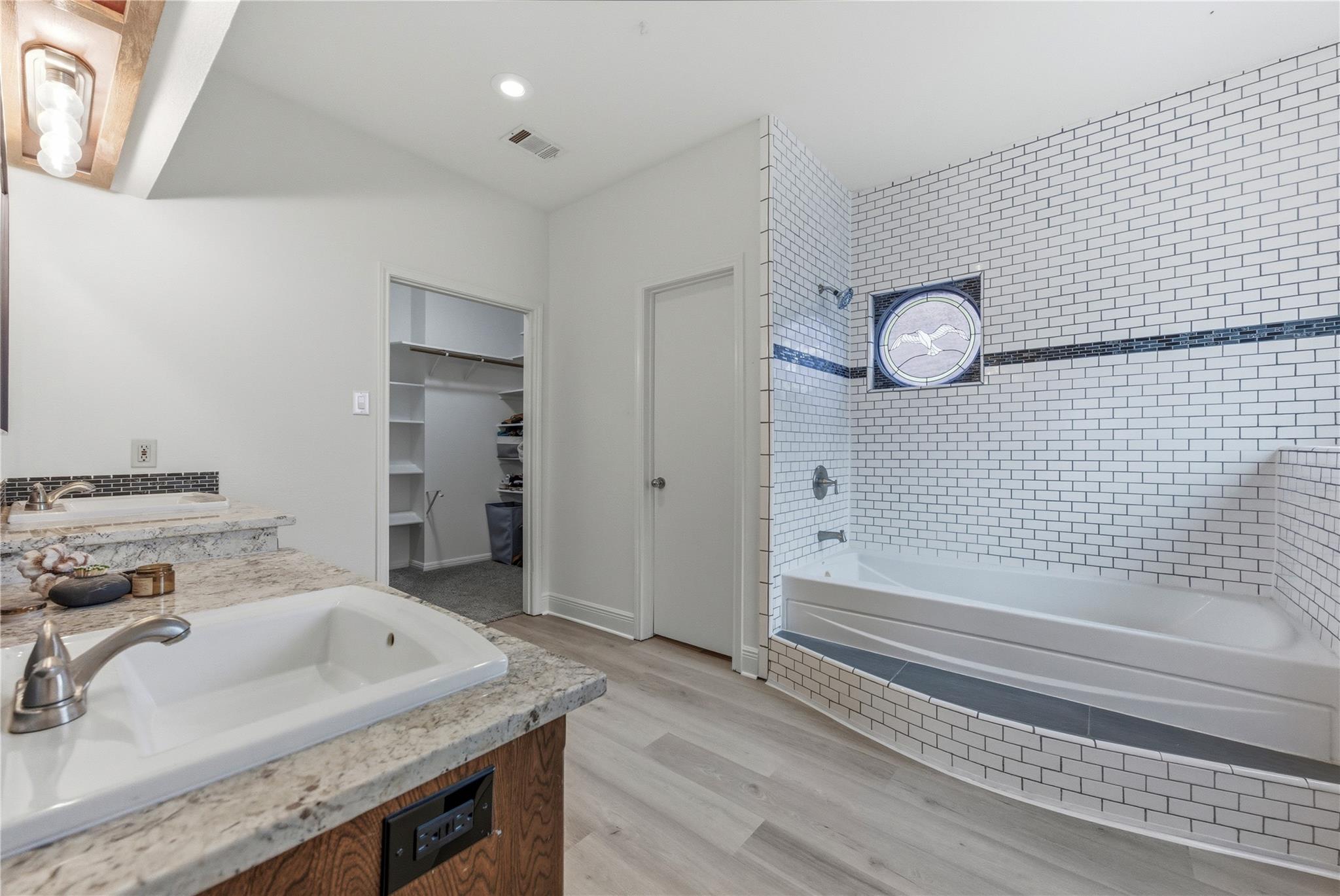 605 Canyon Wren Dr, Buda, TX 78610